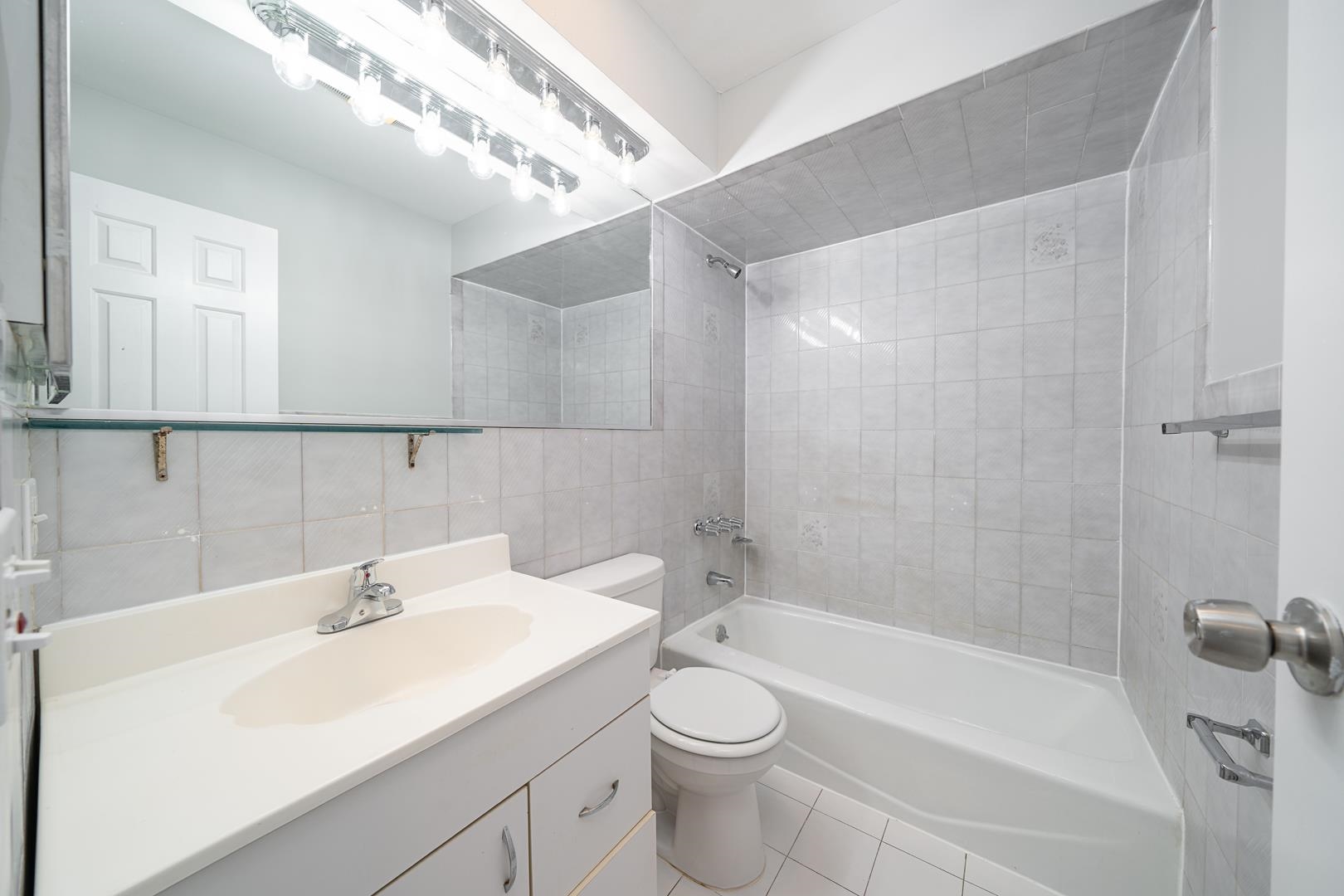 6713 Polk St #4, Guttenberg, New Jersey image 14