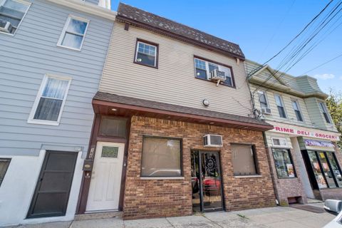 Multifamily For Sale - 188 Avenue B<br/> Bayonne, NJ 07002