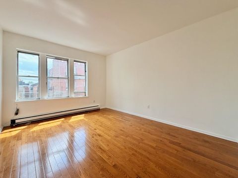 Condo For Sale - 192 Clinton Ave #3H<br/> Jersey City, NJ 07304