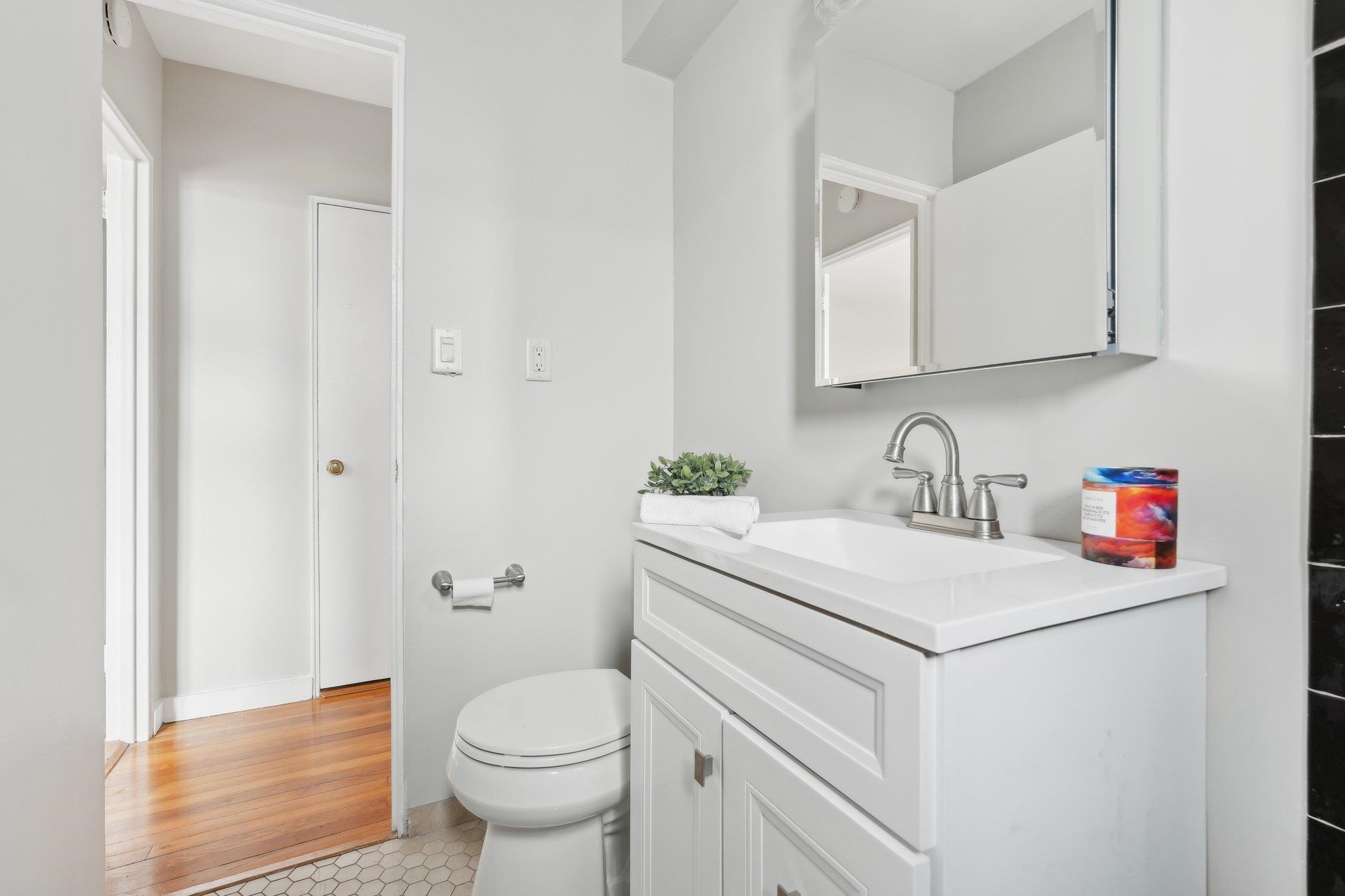 8300 Blvd East #4D, North Bergen, New Jersey image 22