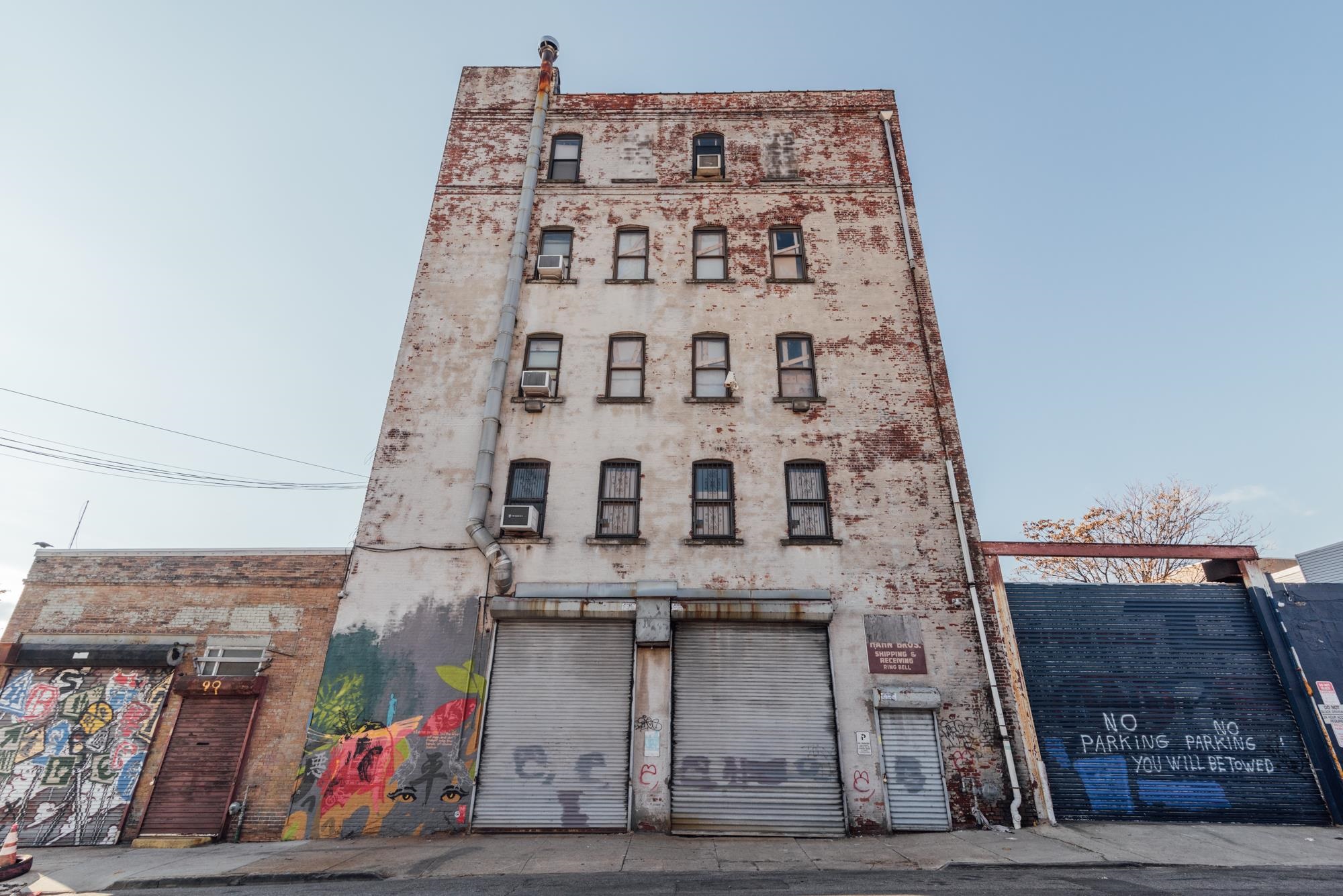 622 COMMUNIPAW AVE
