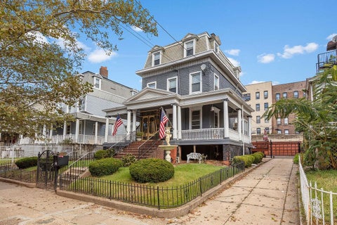 Multifamily For Rent - 108 Fairview Ave #2<br/> Hudson County, Jersey City, NJ 07304