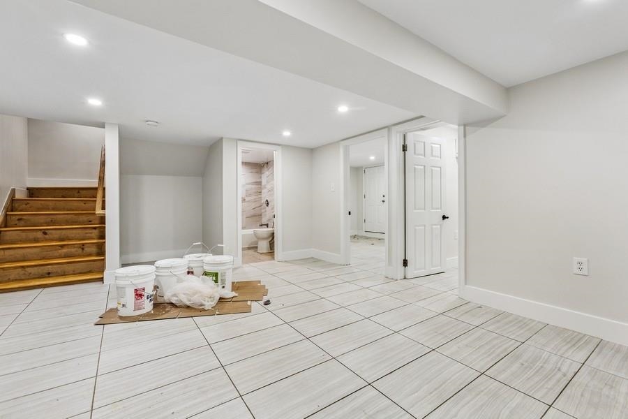 Jersey City, Heights, New Jersey 07307, United States, 4 Bedrooms Bedrooms, ,2 BathroomsBathrooms,Residential,Active,184614