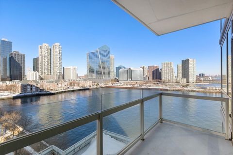 Condo For Sale - 2 2nd St #801<br/> Jersey City, NJ 07302