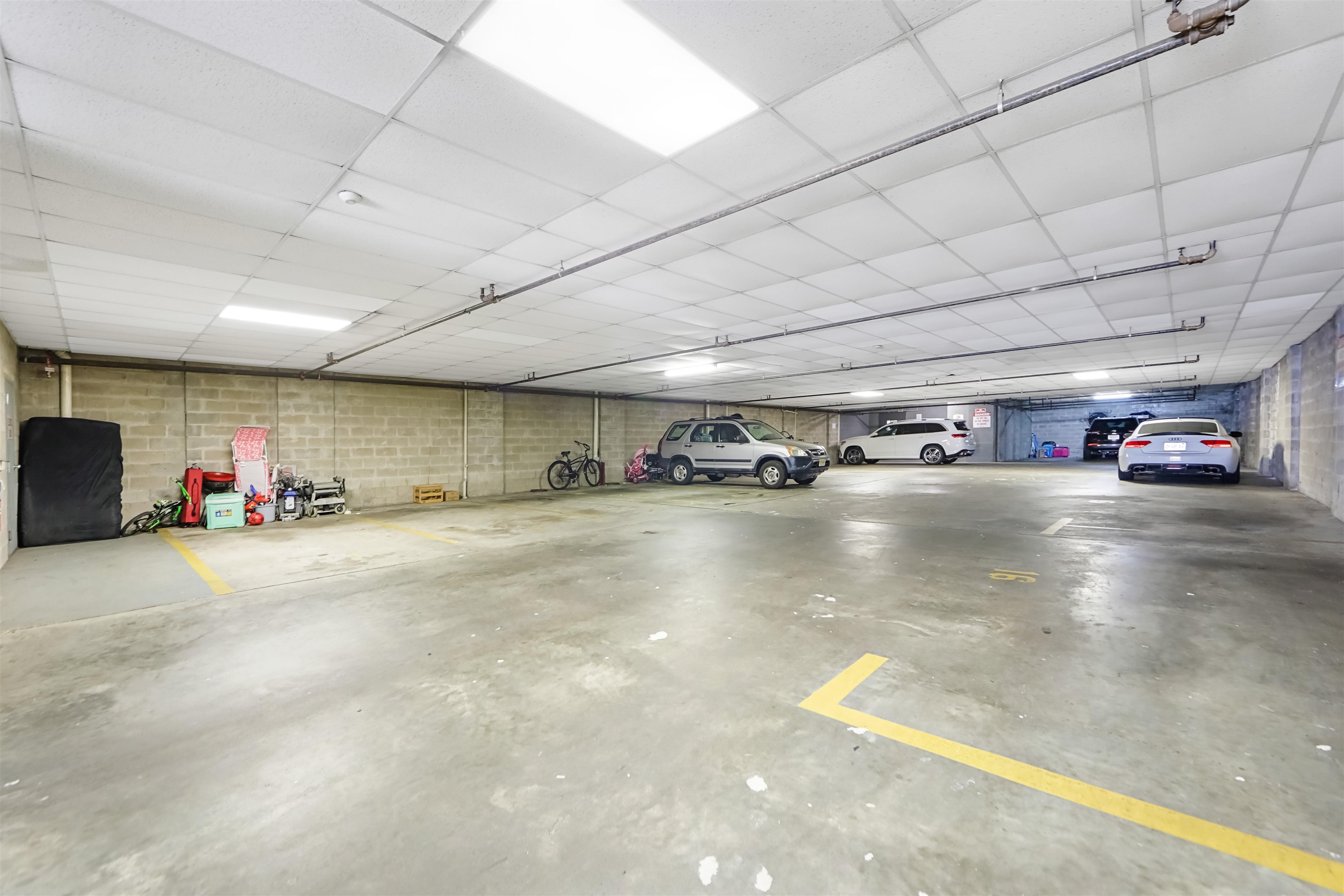 416 68th St #12, Guttenberg, New Jersey image 5