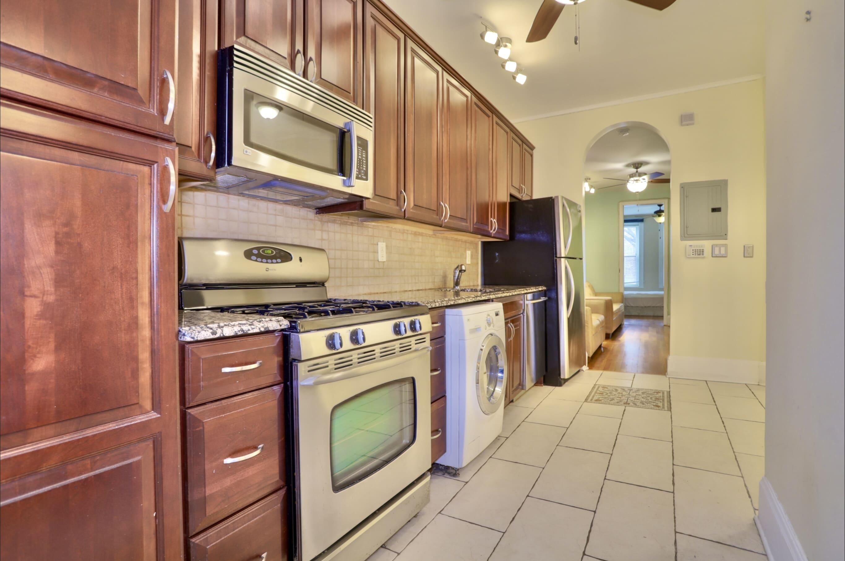 608 Madison St #2, Hoboken, New Jersey image 4