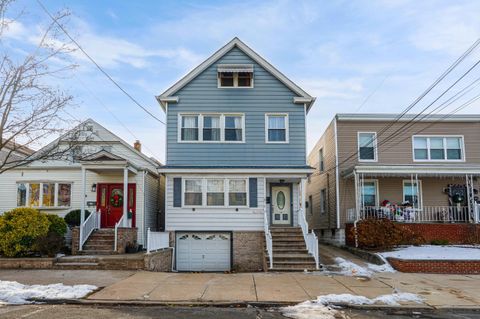 Multifamily For Sale - 102 West 43rd St<br/> Bayonne, NJ 07002