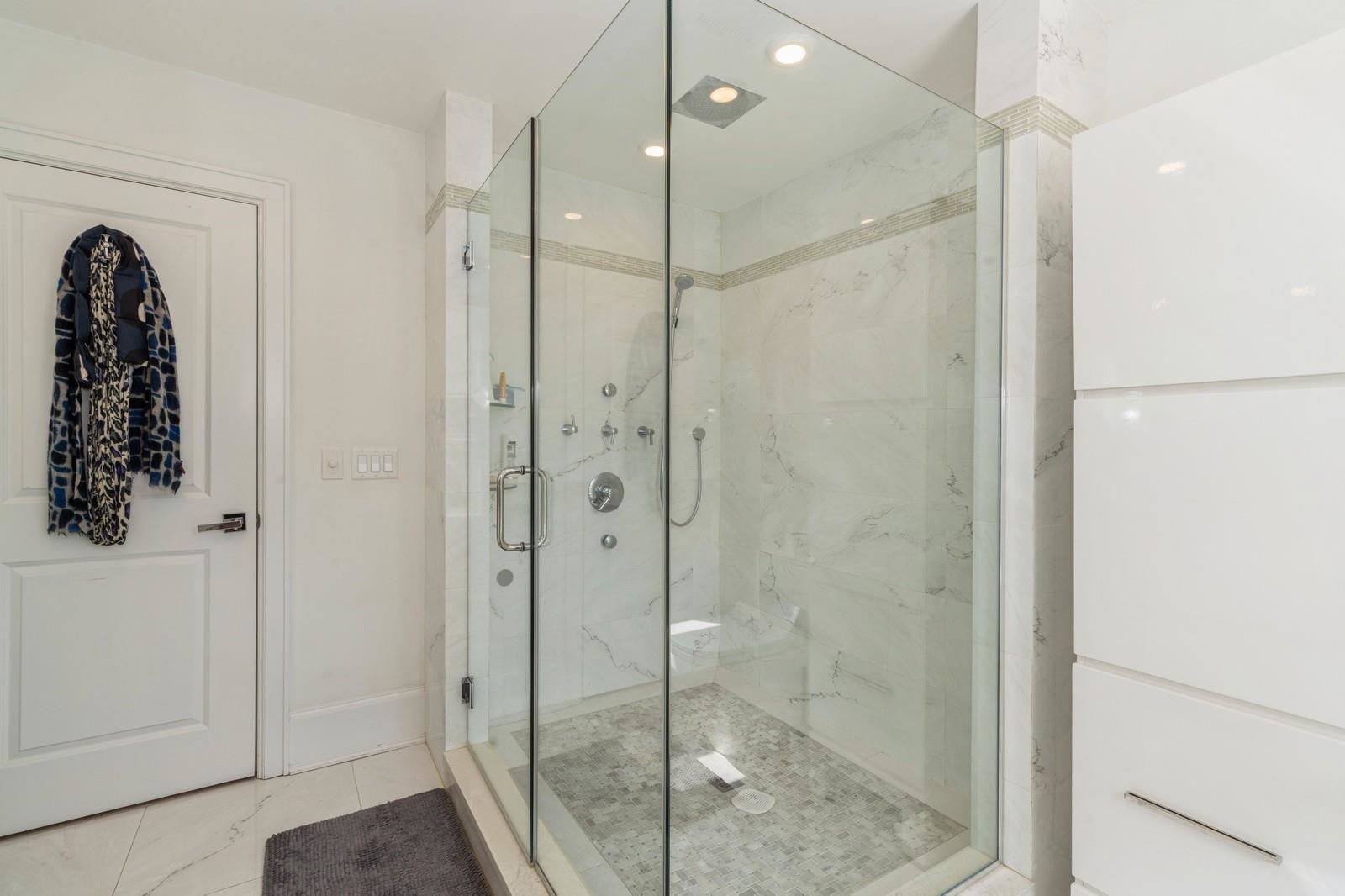 225 8th St, Jersey City, New Jersey image 24