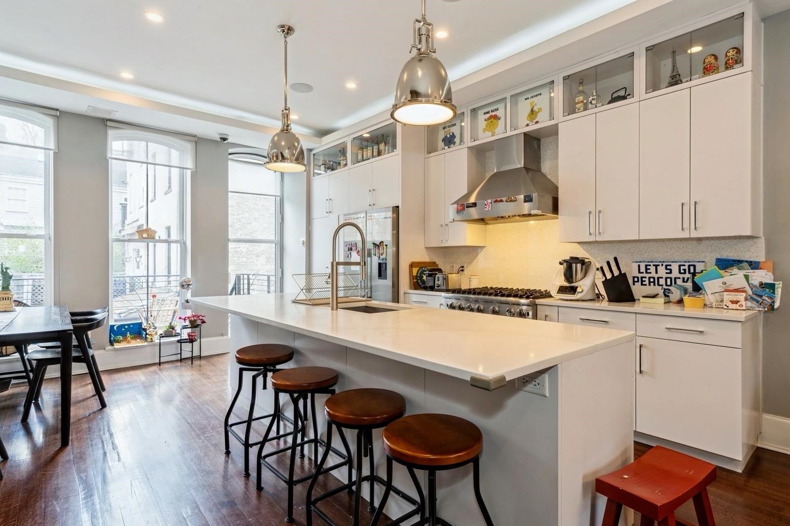 225 8th St, Jersey City, New Jersey image 11