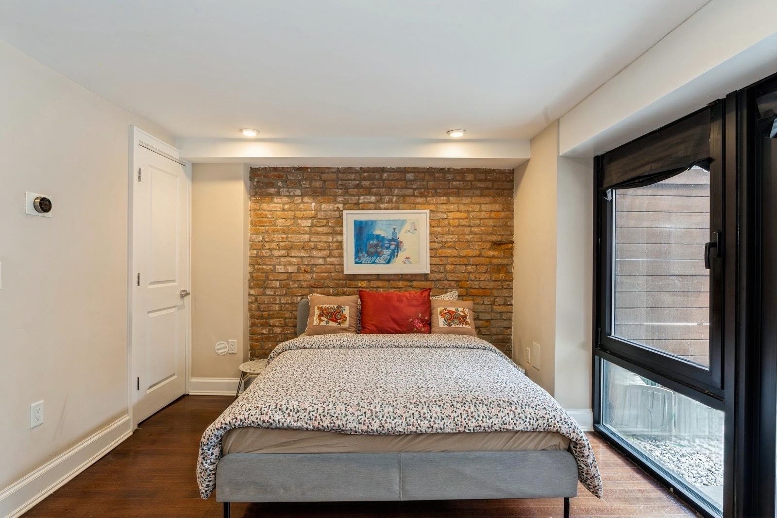 225 8th St, Jersey City, New Jersey image 32