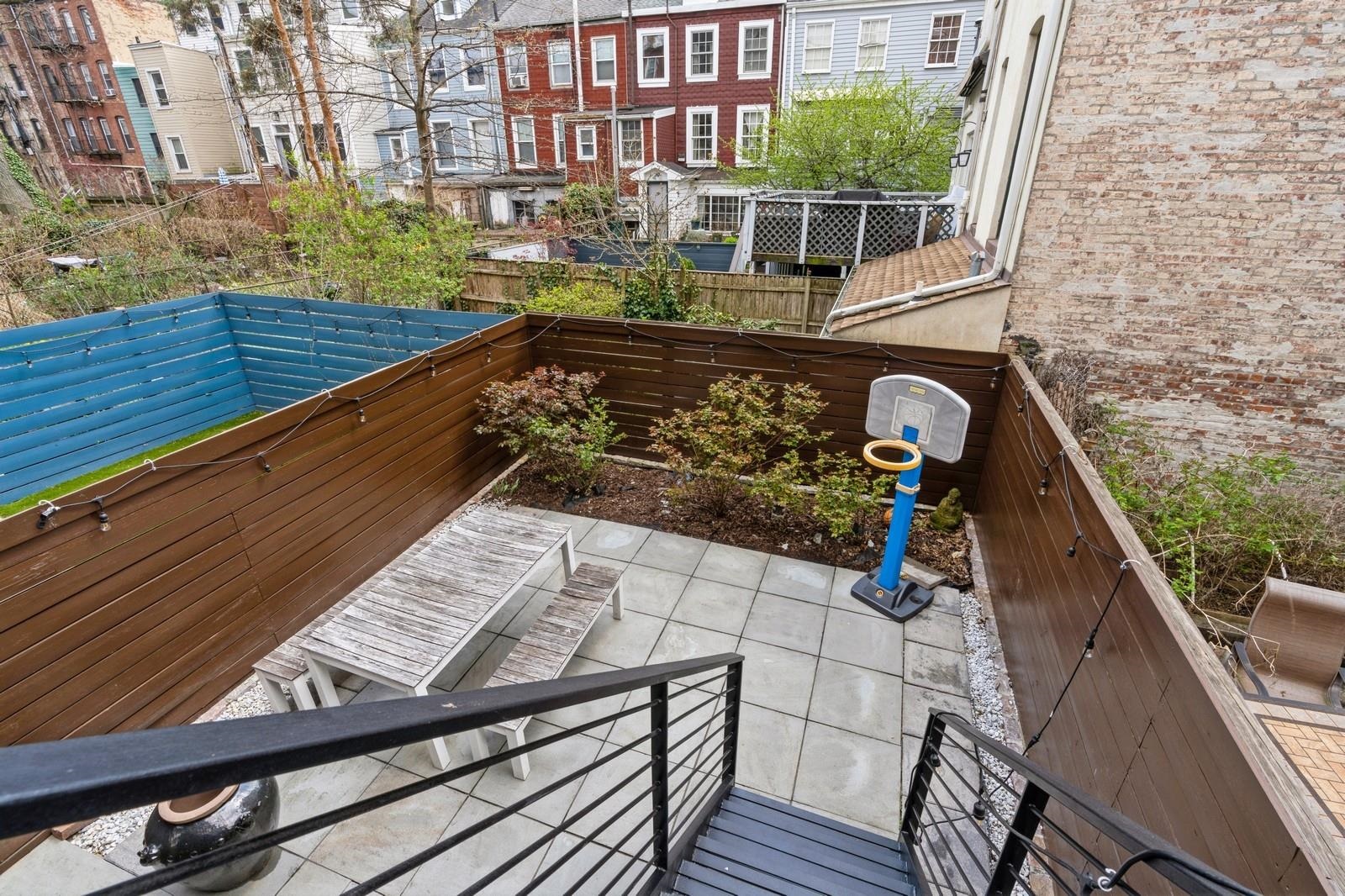225 8th St, Jersey City, New Jersey image 9