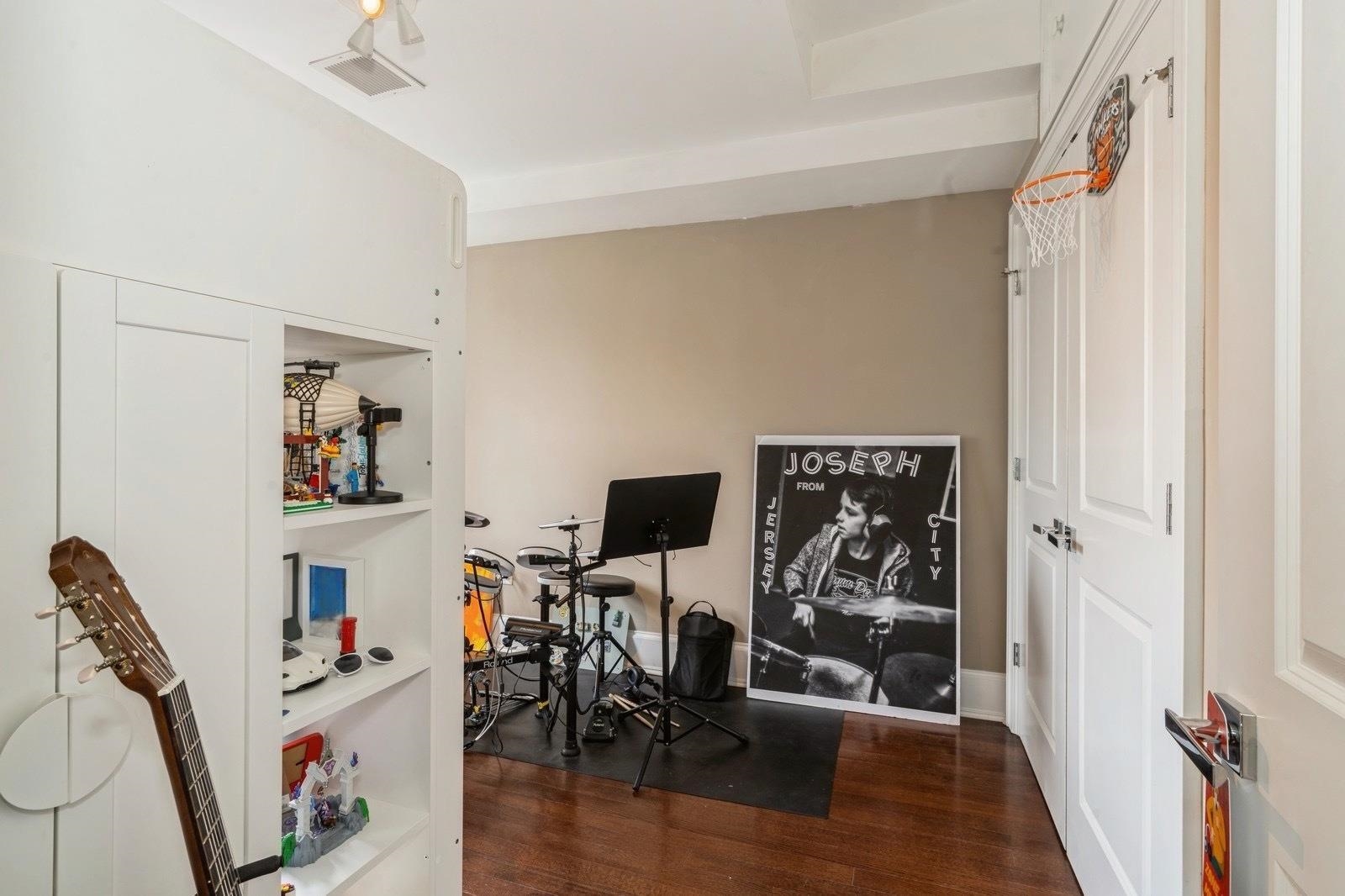 225 8th St, Jersey City, New Jersey image 15