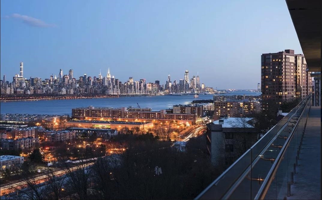 320 Adolphus Ave #915, Cliffside Park, New Jersey image 4