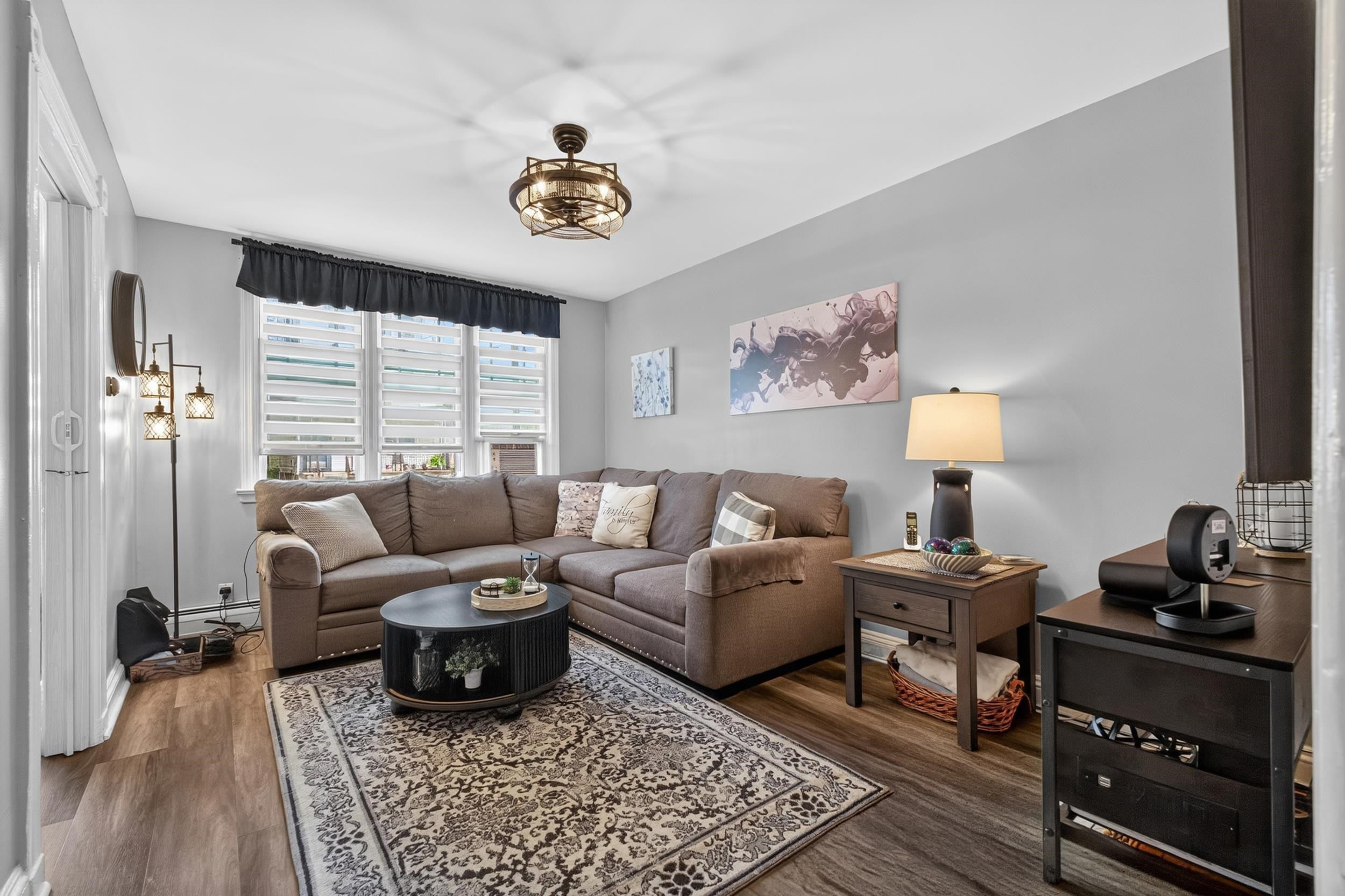 14 WEST 52ND ST