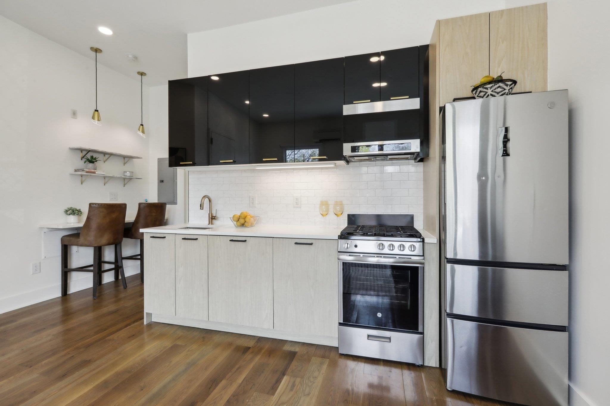 250 Van Horne St #2, Jersey City, New Jersey image 8