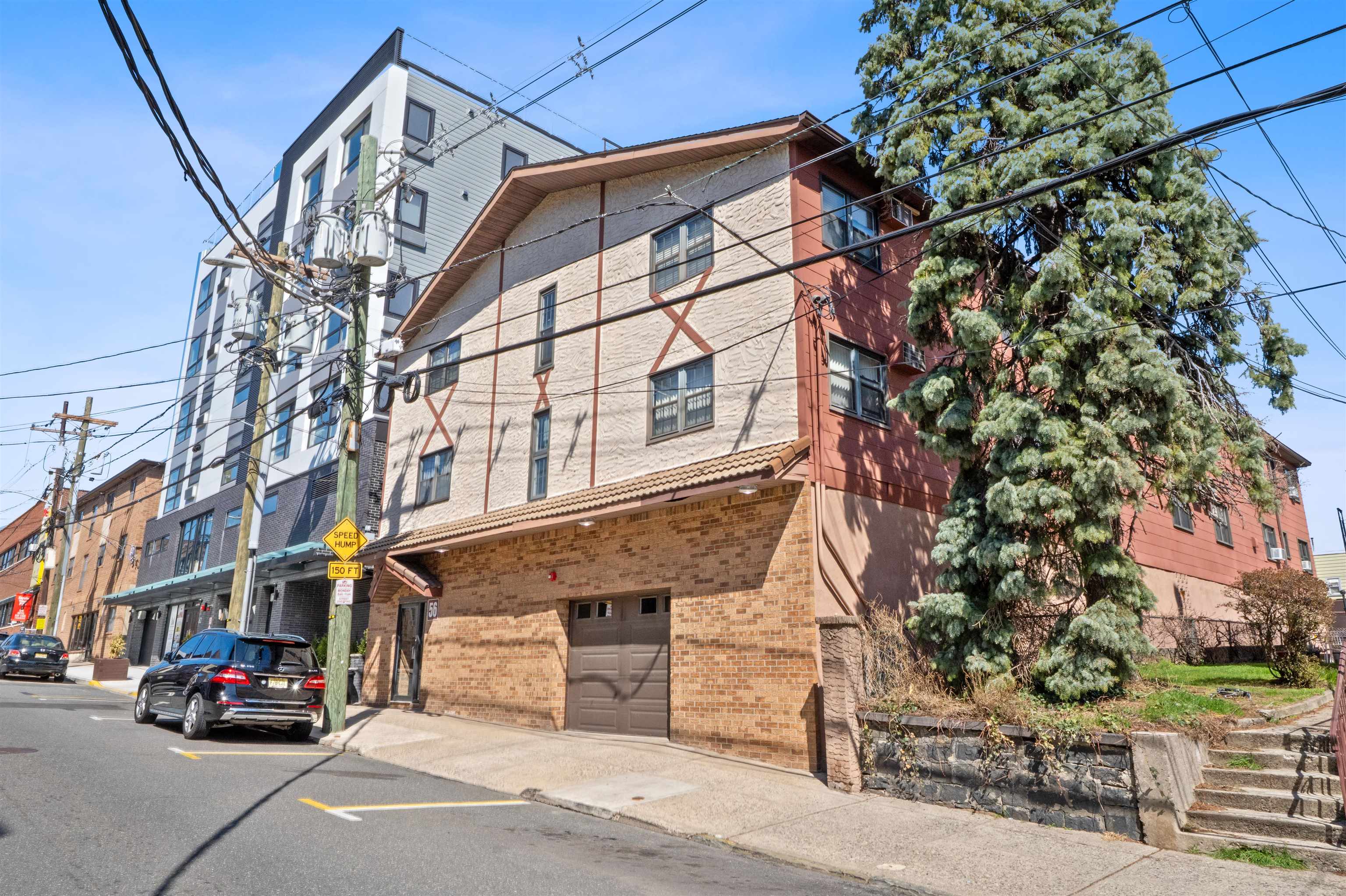 56 68th St #5, Guttenberg, New Jersey image 1