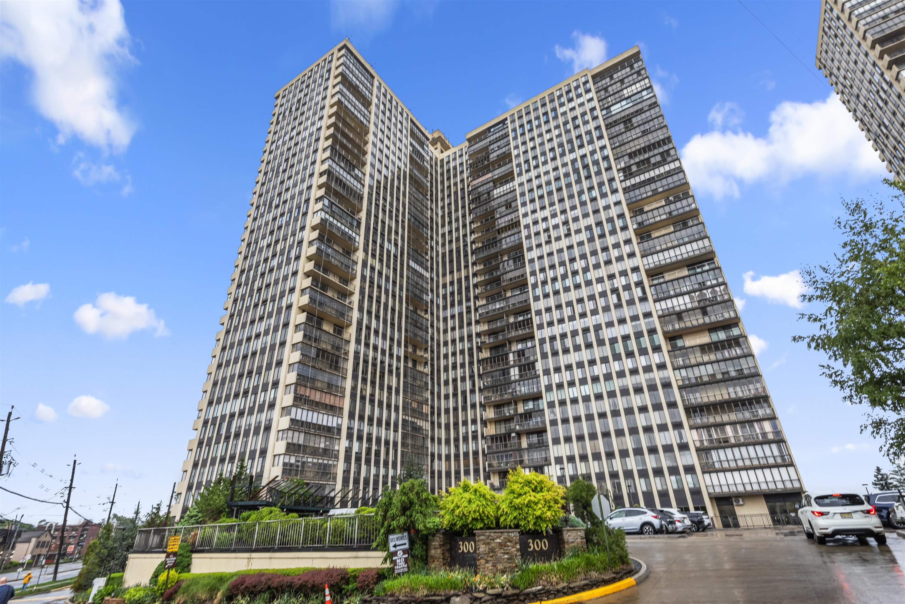 300 Winston Dr #1817, Cliffside Park, New Jersey image 38