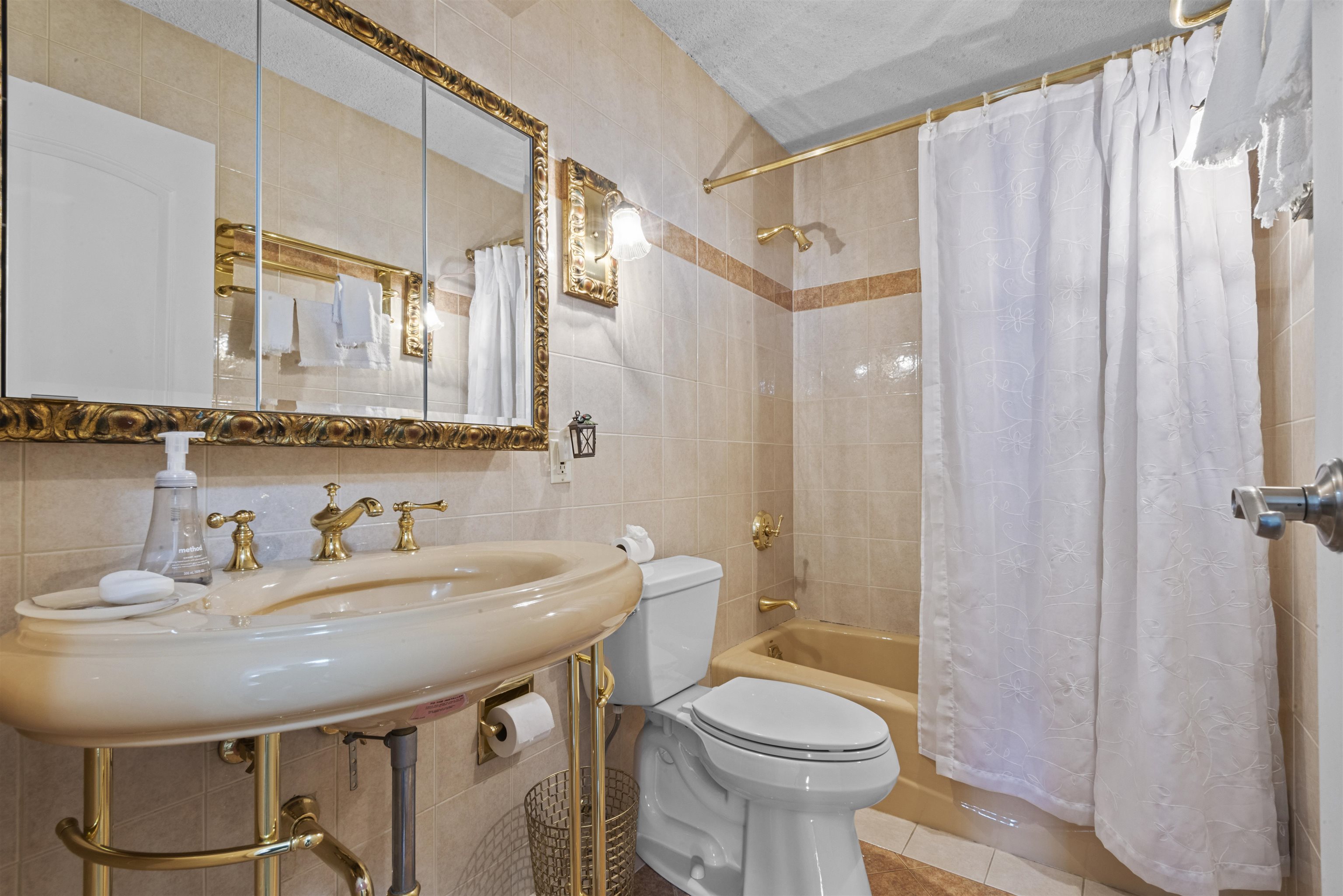 300 Winston Dr #1817, Cliffside Park, New Jersey image 23