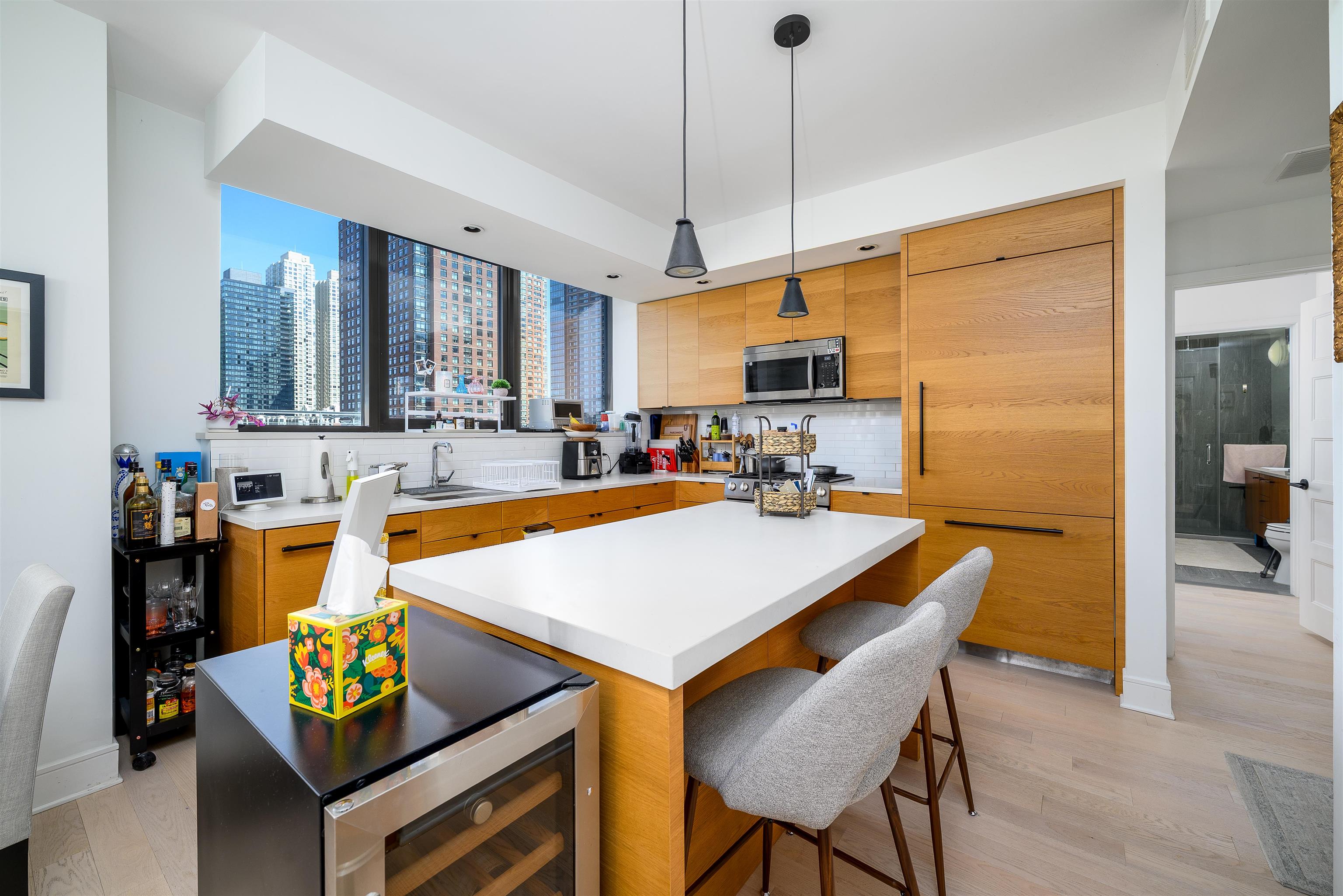 10 PROVOST ST 909