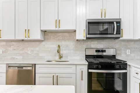 Homes For Rent - 7000 Blvd East #36F<br/> Guttenberg, NJ 07093