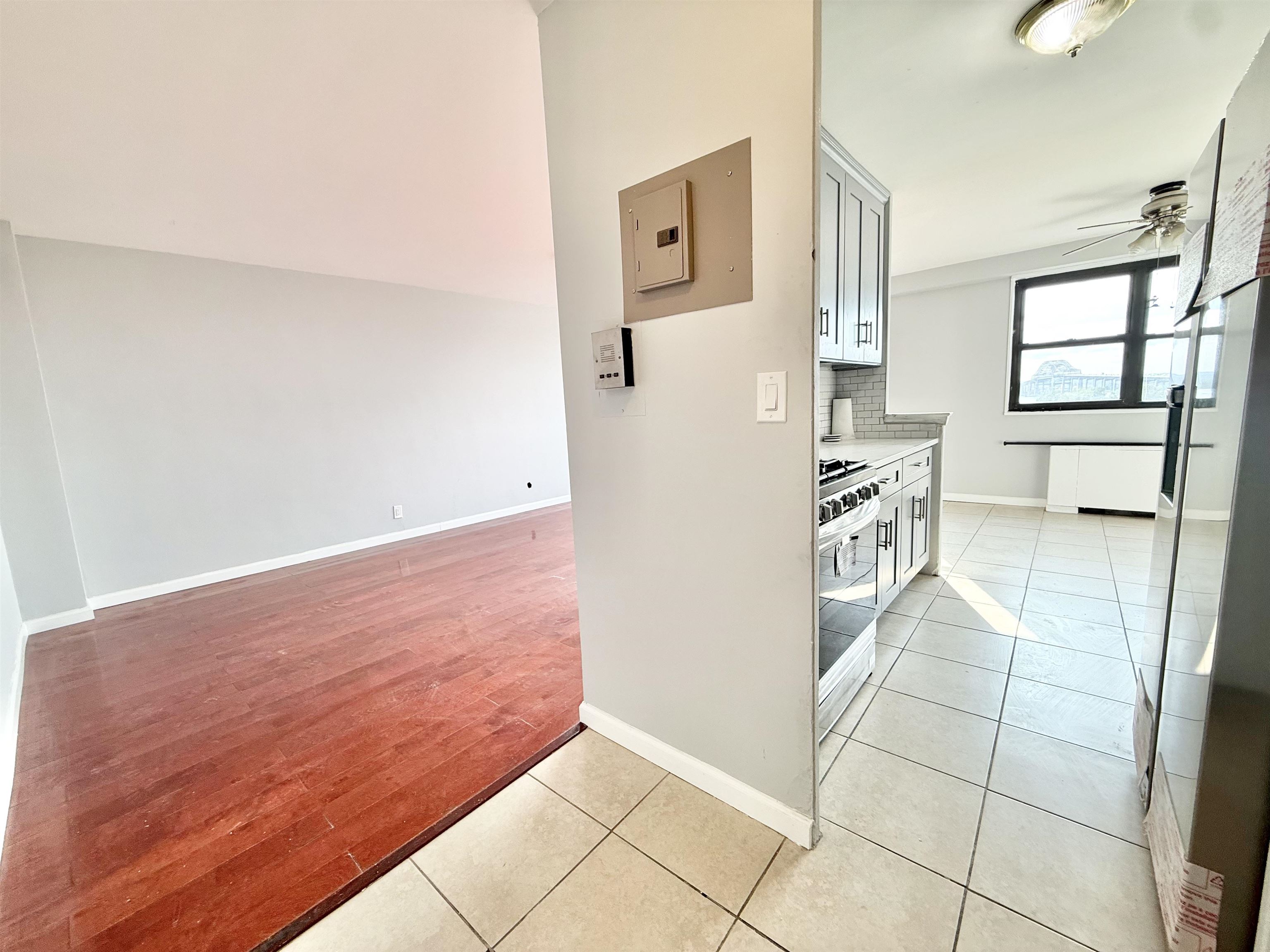 1225 Kennedy Blvd #5E, Bayonne, New Jersey image 8