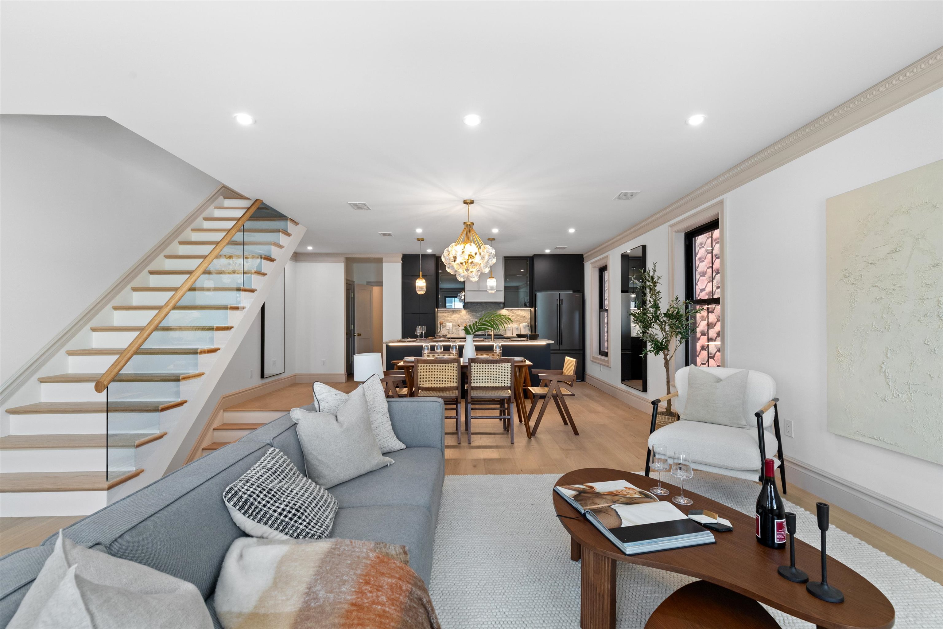 105 ATLANTIC ST #2