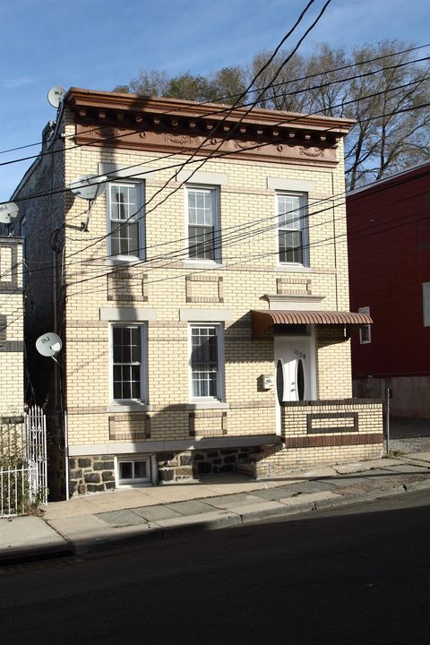 1320 44TH ST North Bergen NJ 07047