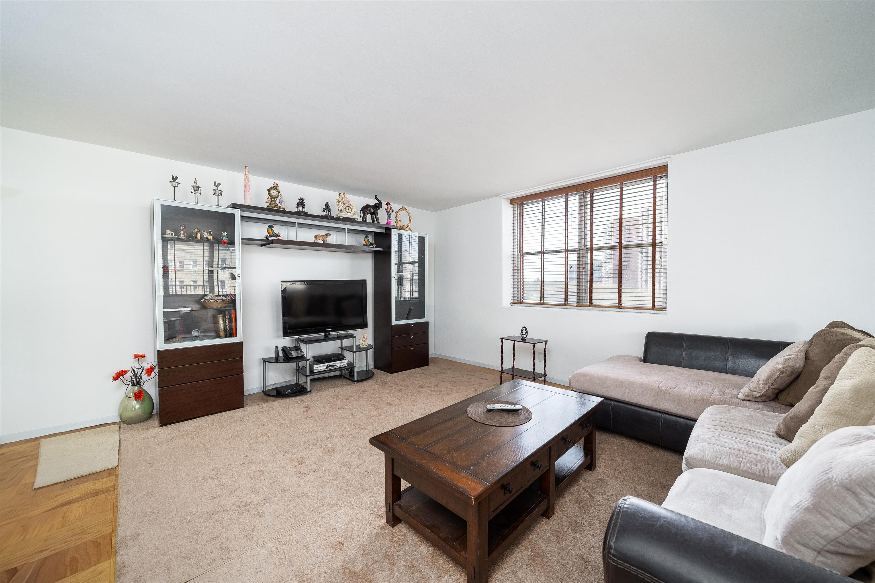 6040 Blvd East #6H, West New York, New Jersey image 3