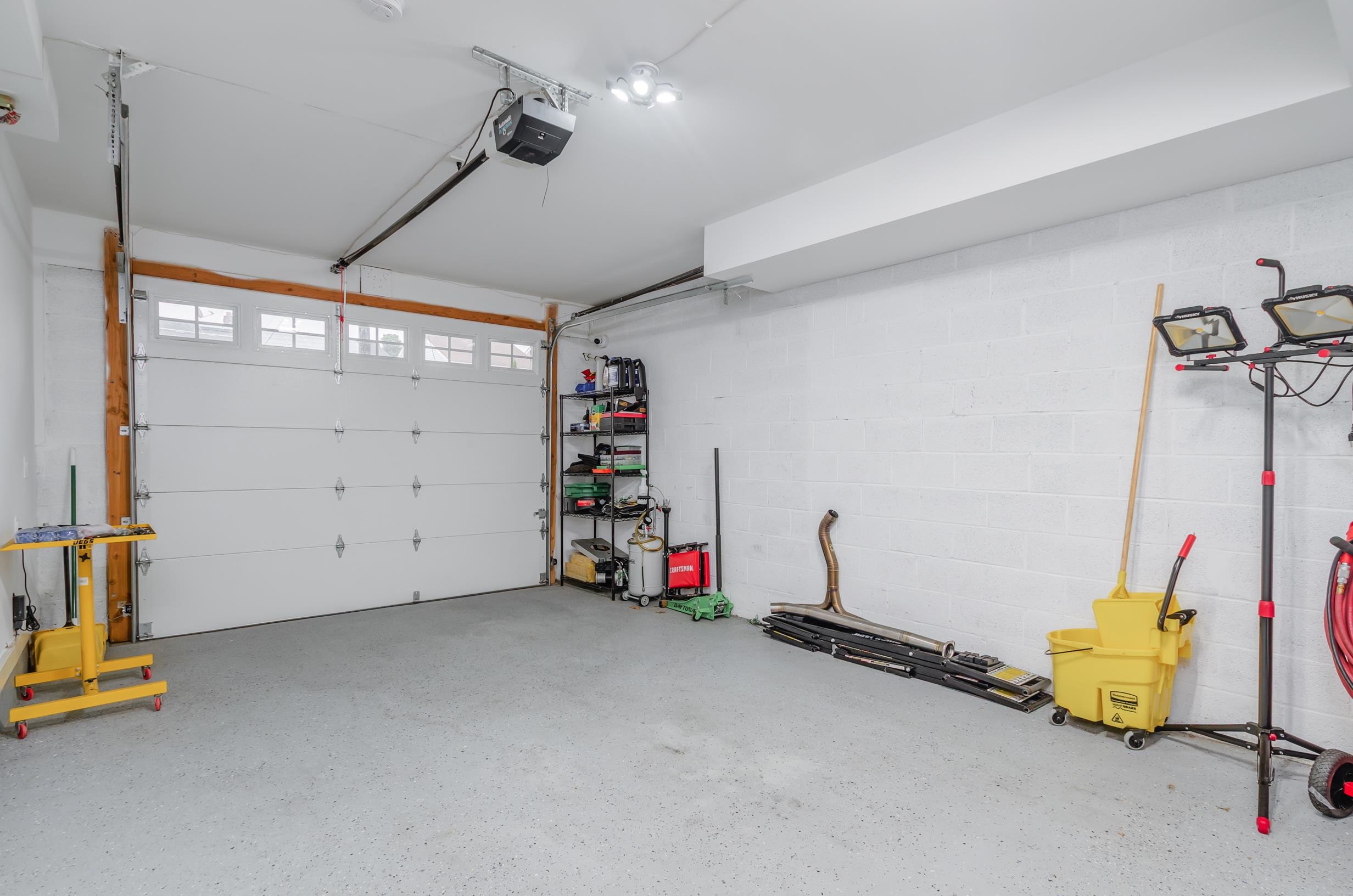 347 Forest St, Kearny, New Jersey image 24