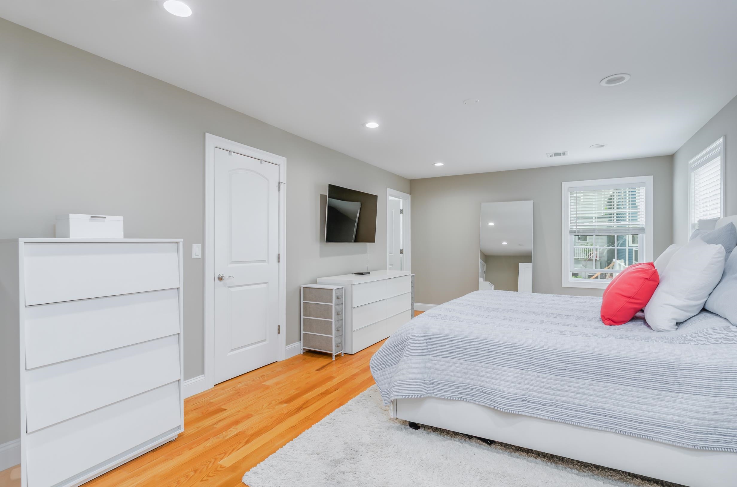 347 Forest St, Kearny, New Jersey image 11