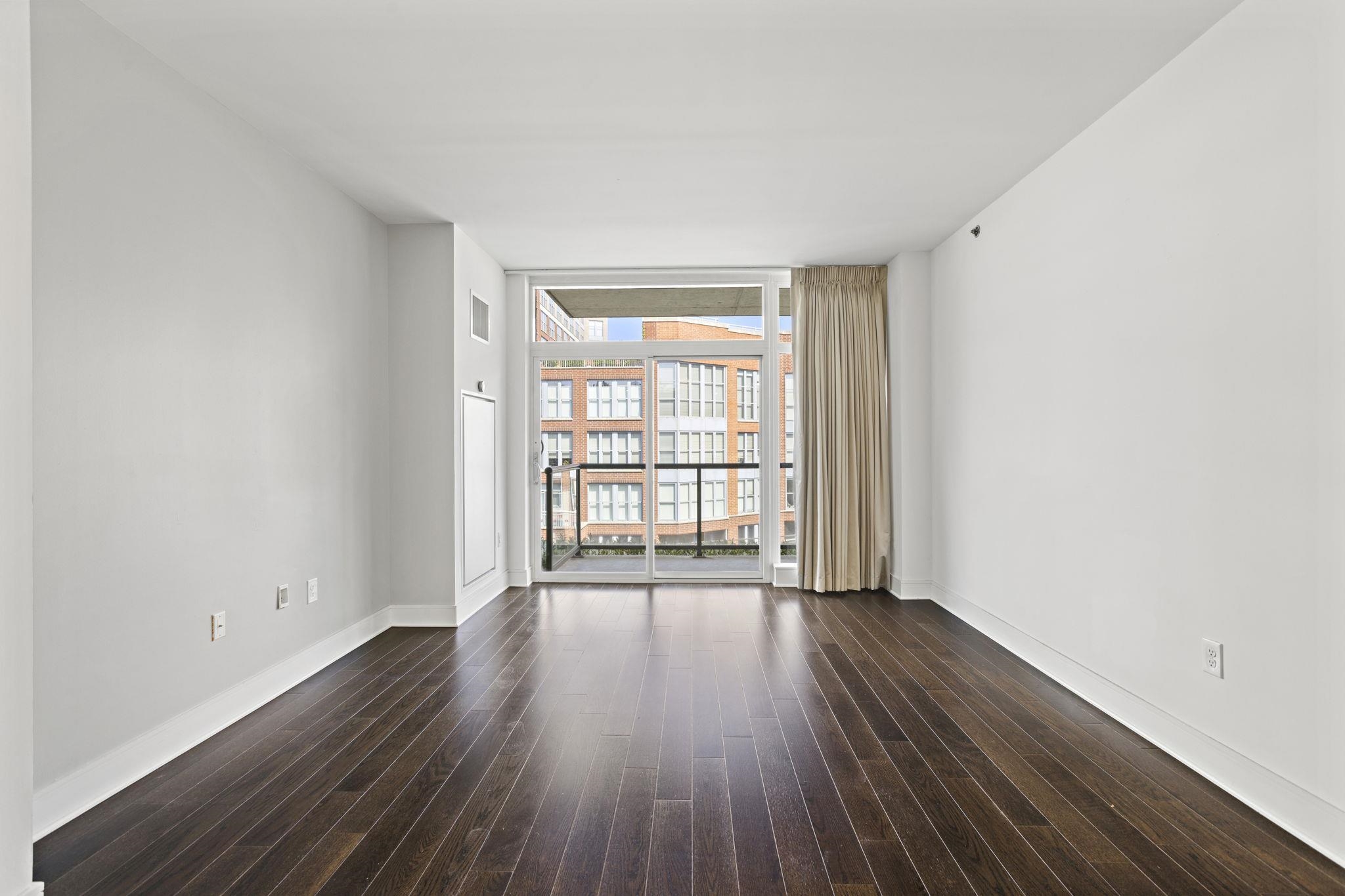 1100 Maxwell Lane #520, Hoboken, New Jersey image 1