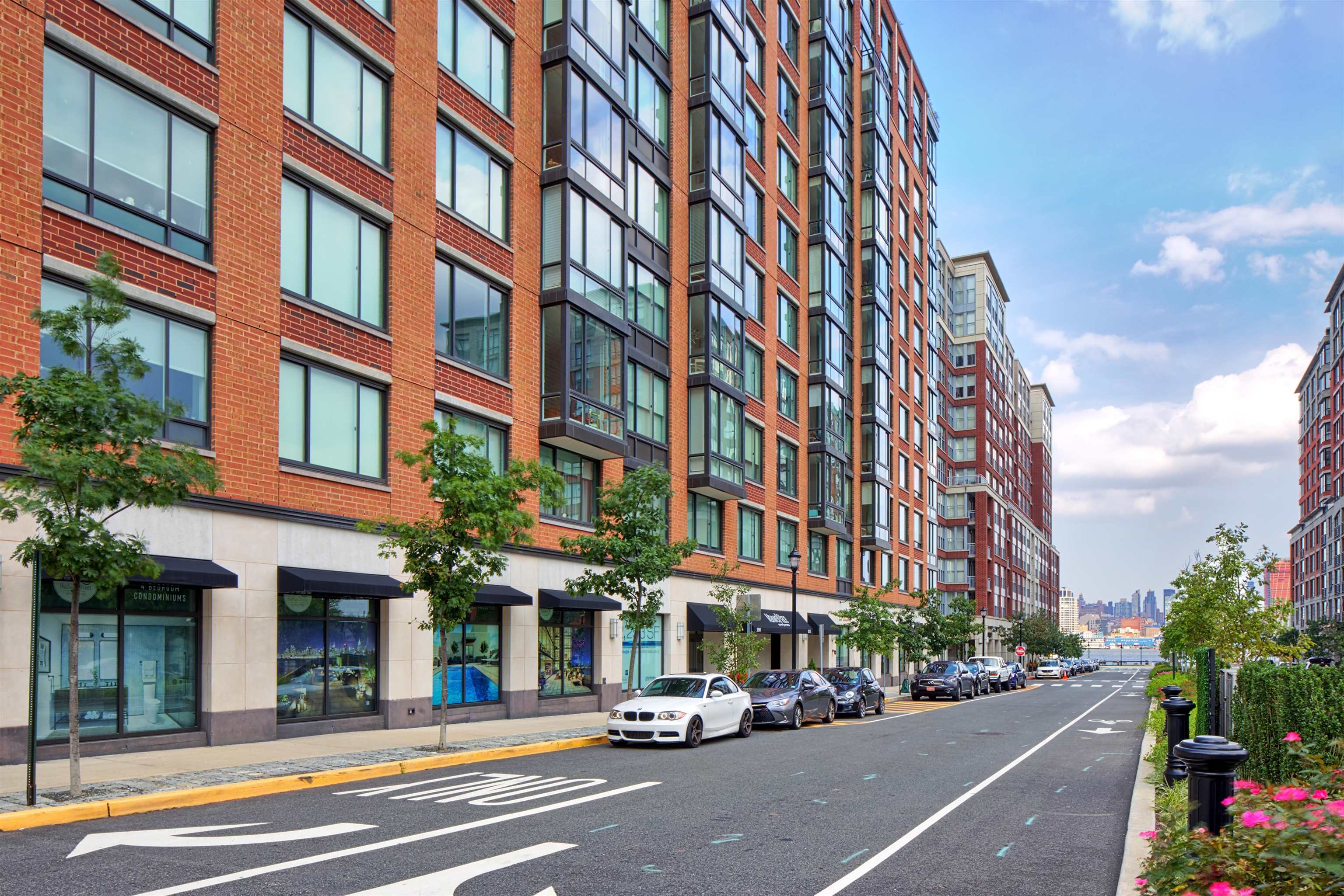1100 Maxwell Lane #520, Hoboken, New Jersey image 32