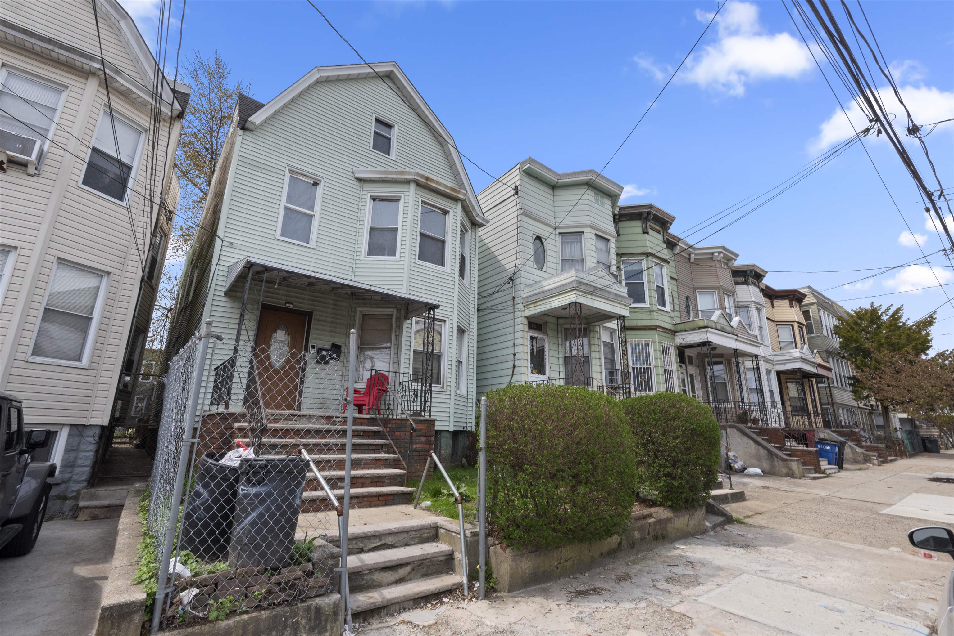 97 OAK ST