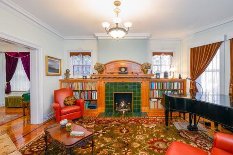 895 Summit Ave, Jersey City, Heights, NJ 07307 - MLS#: 250002835