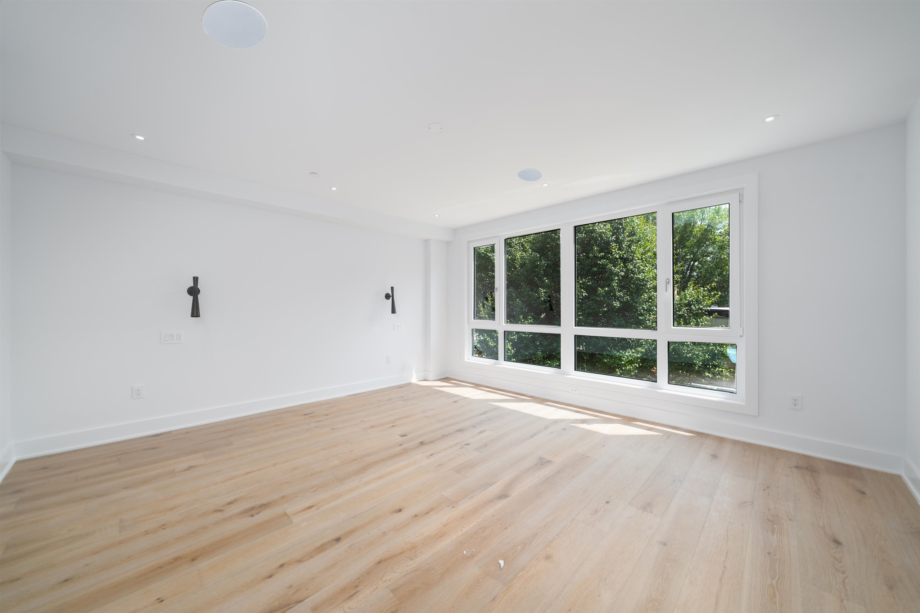 209 6th St #1, Hoboken, New Jersey image 25