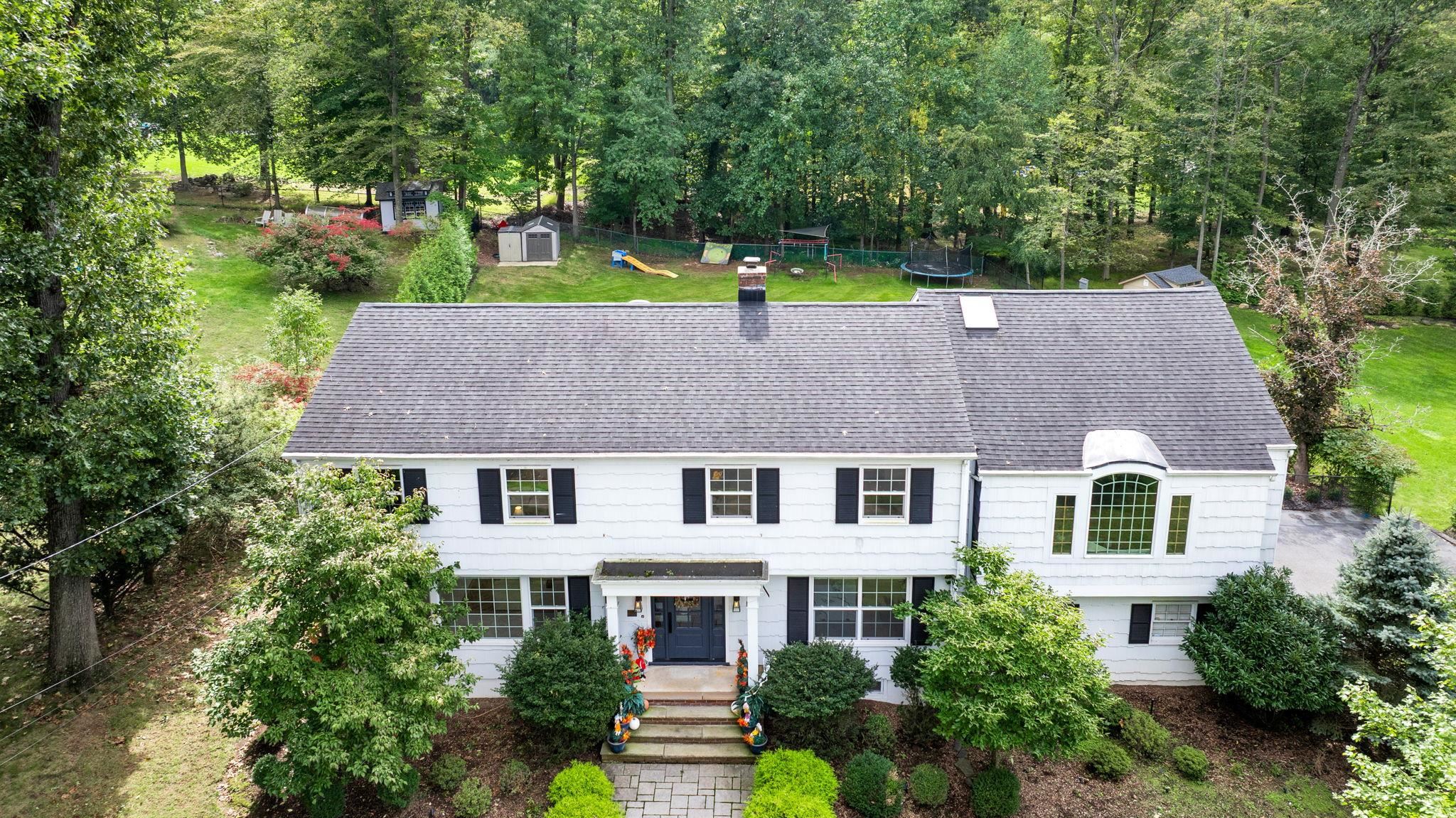 29 DEARBORN DR