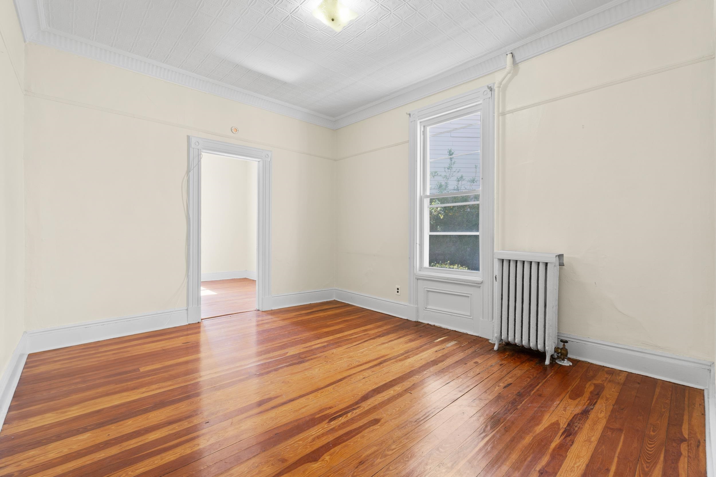 572 Gregory Ave, Weehawken, New Jersey image 8