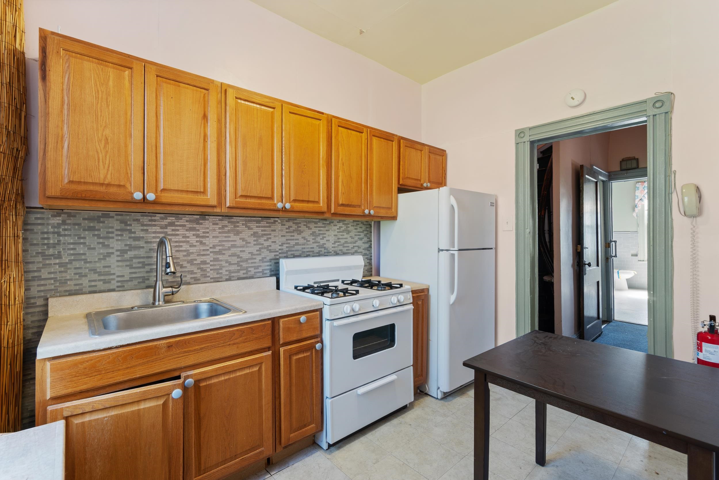 572 Gregory Ave, Weehawken, New Jersey image 17