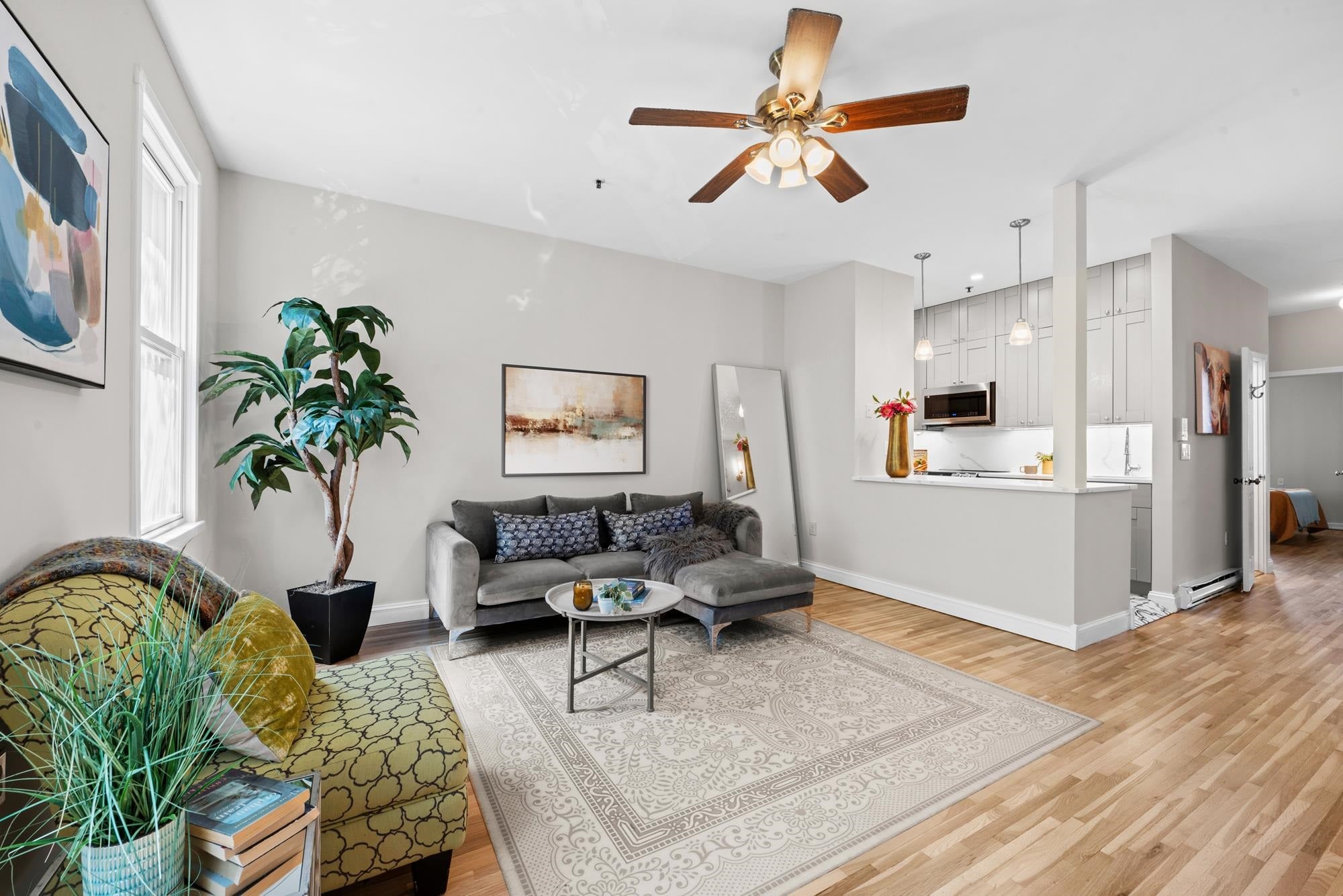 118 WILLOW AVE 2