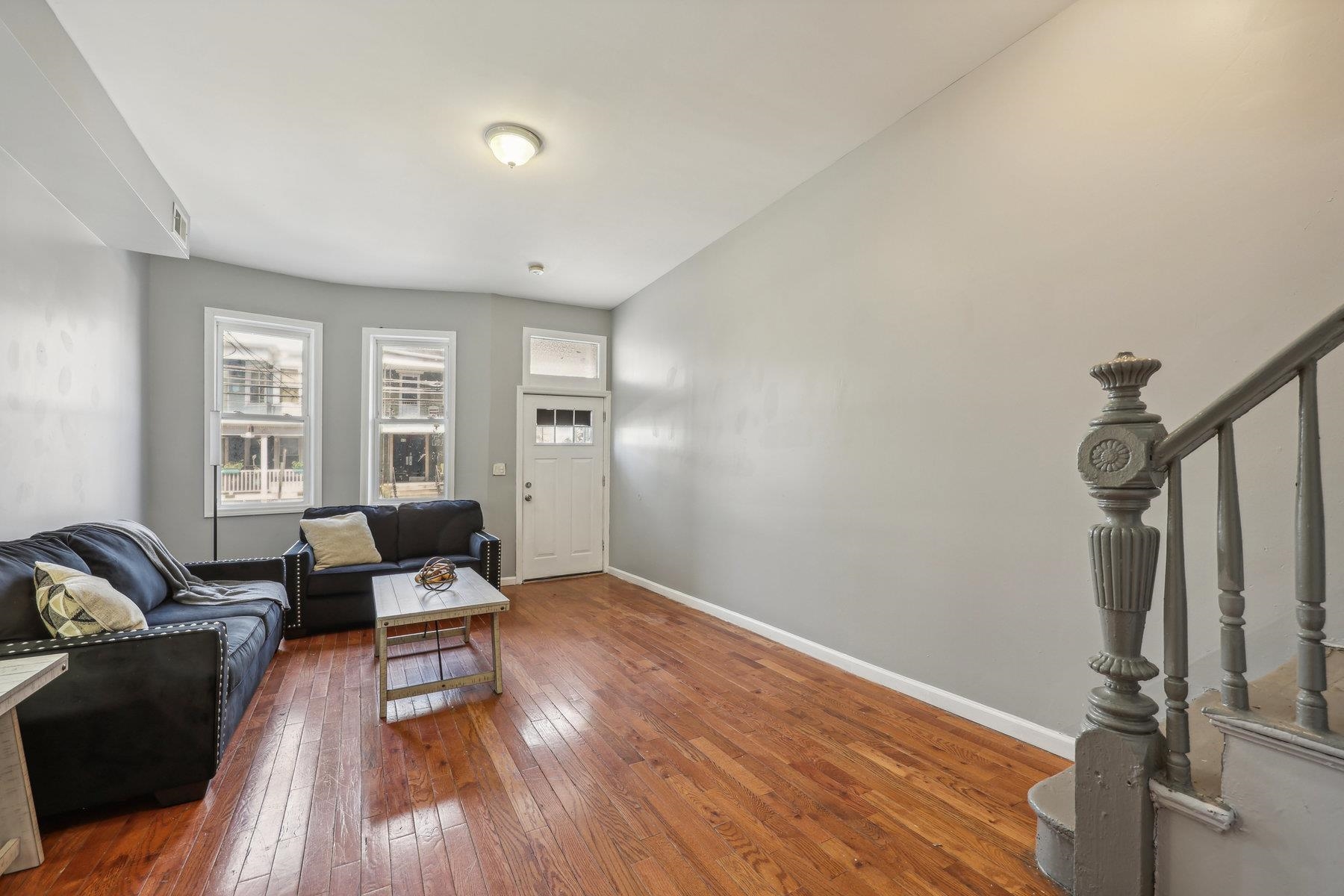 62 Van Reypen St, Jersey City, New Jersey image 3