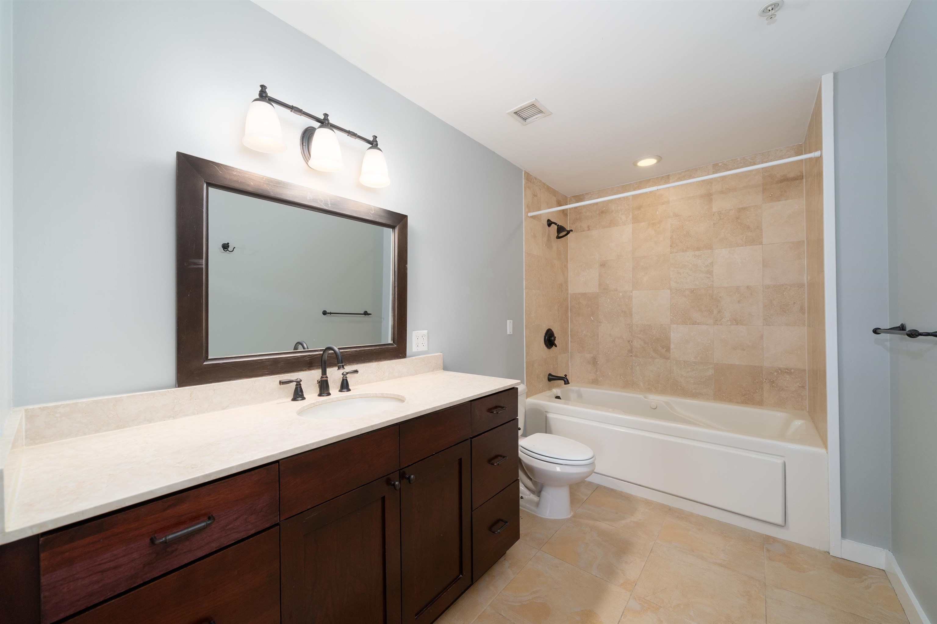 100 Paterson Plank Rd #410, Jersey City, New Jersey image 12