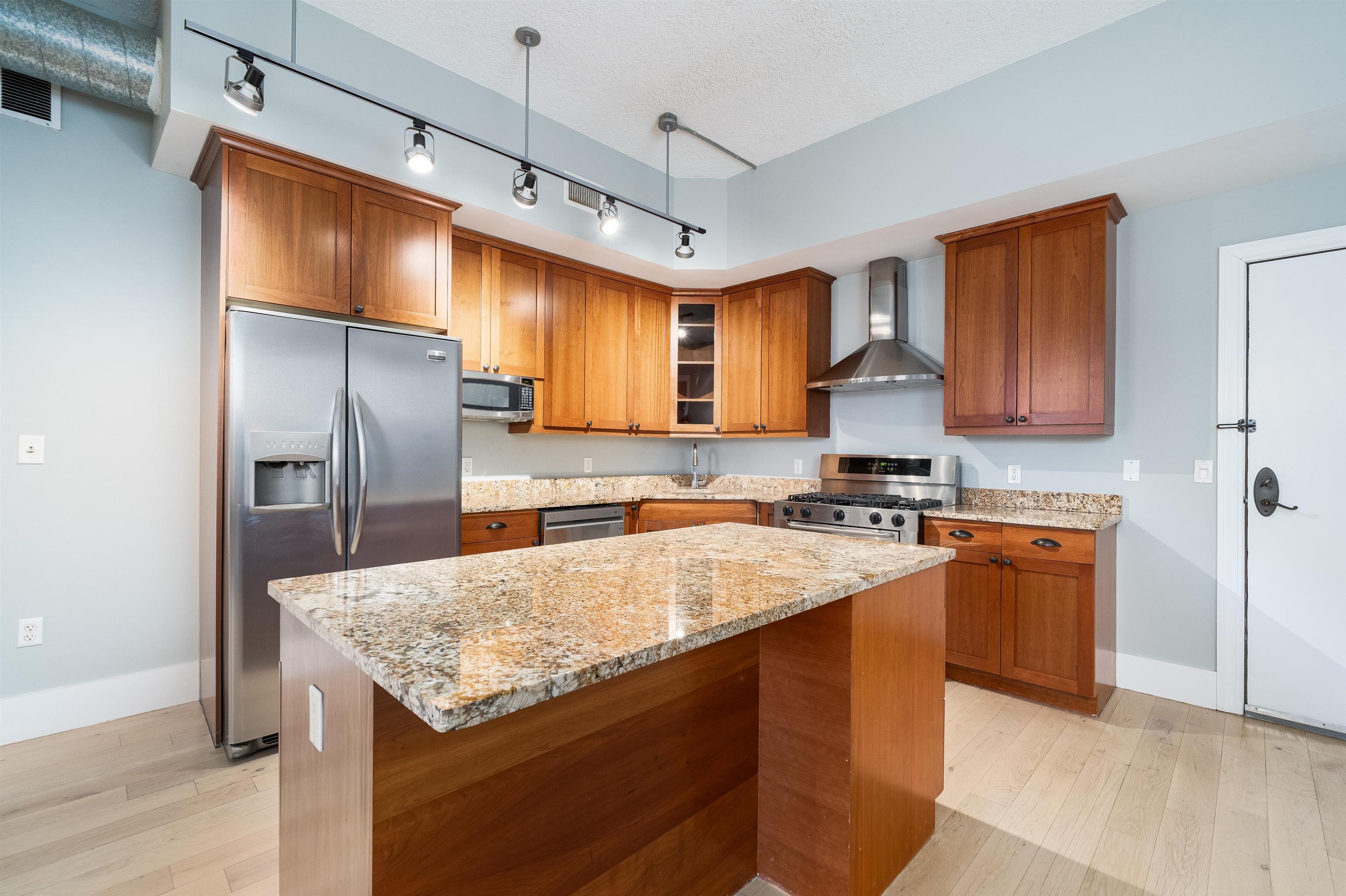 100 Paterson Plank Rd #410, Jersey City, New Jersey image 3