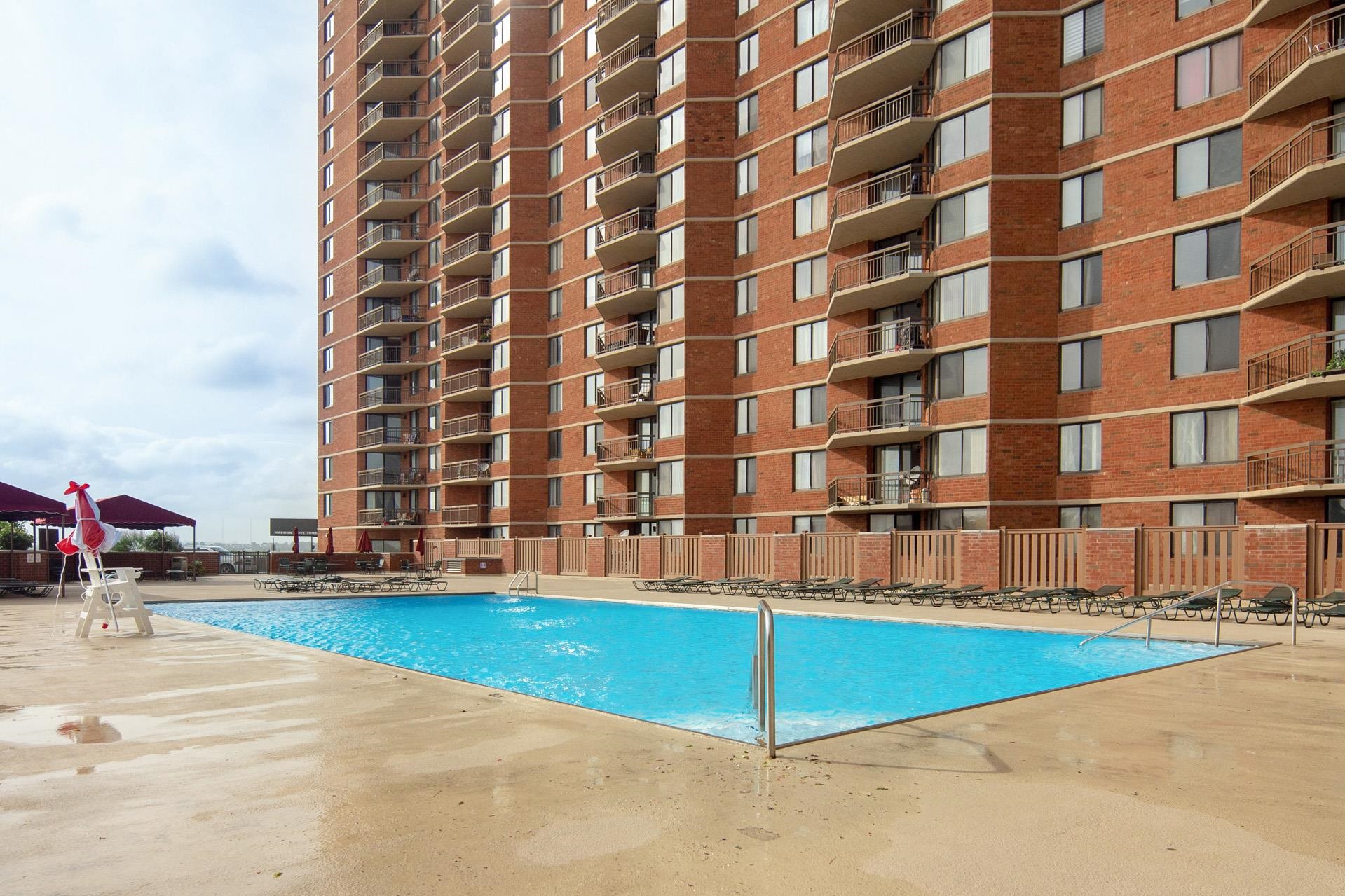 1126 Harmon Cove Tower #1126, Secaucus, New Jersey image 41