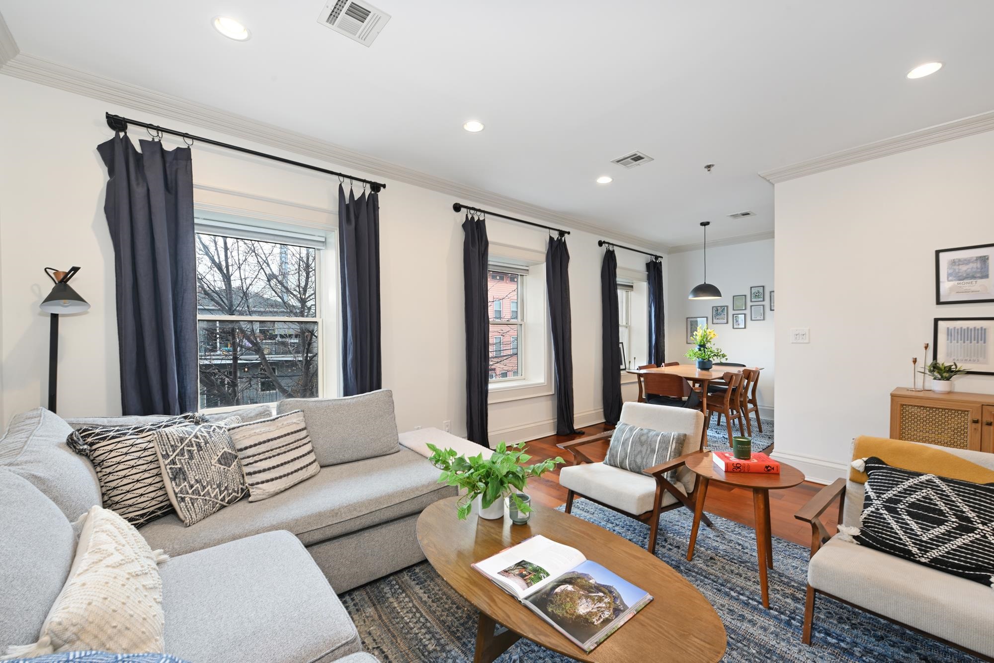 345 4th St #3, Jersey City, Downtown, New Jersey image 3