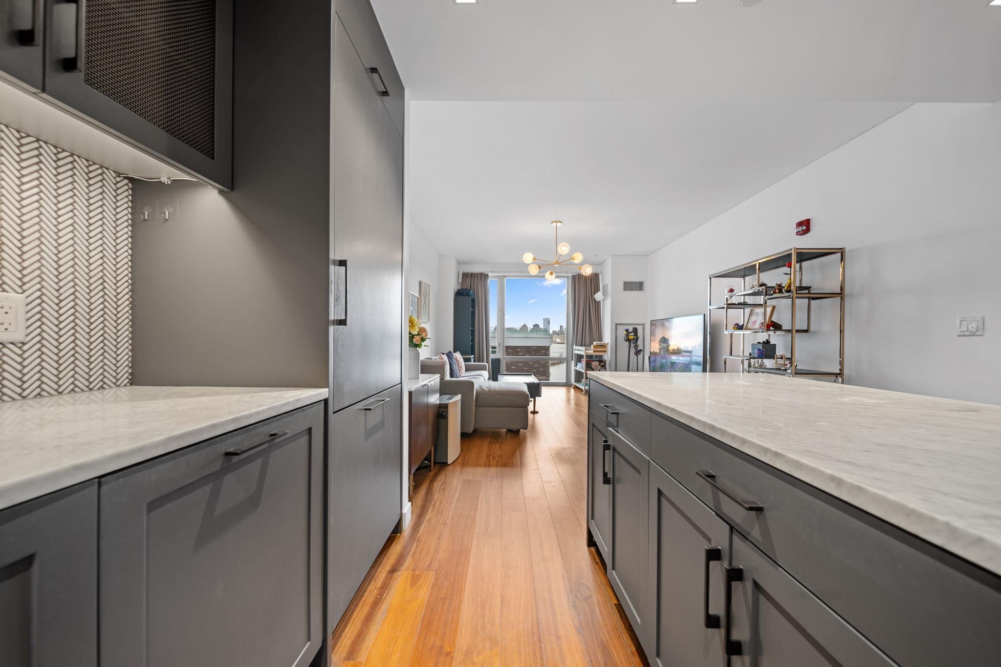 Search Homes 2 2 SHORE LANE 708