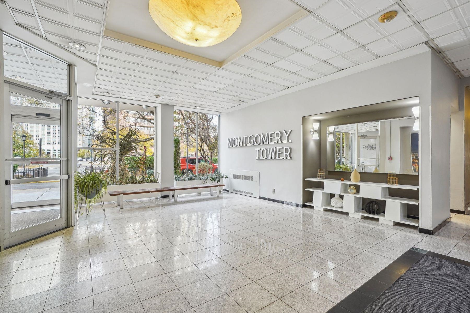 135 Montgomery St #19-A, Jersey City, New Jersey image 17