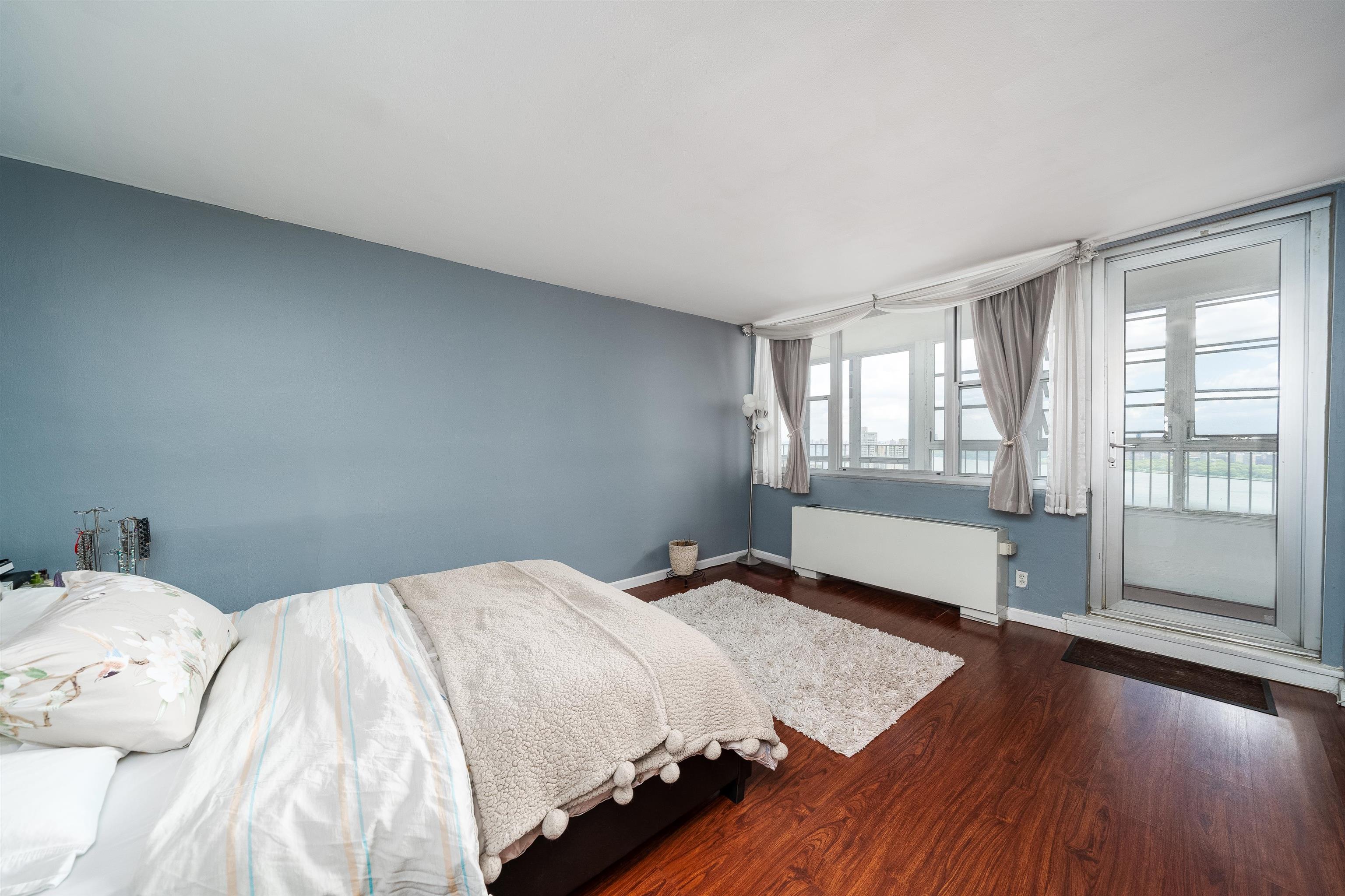 6040 Blvd East #33N, West New York, New Jersey image 4