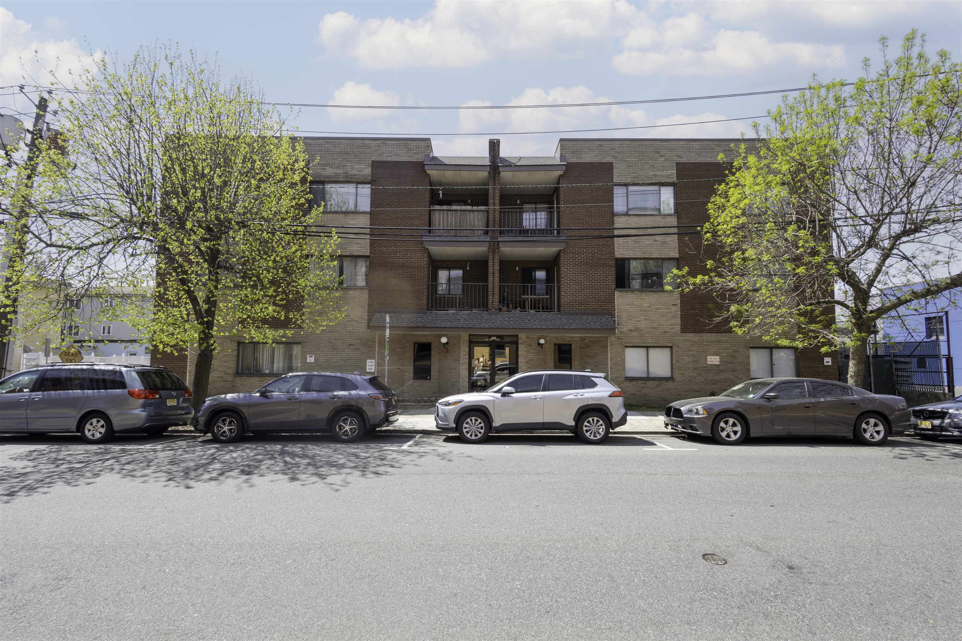 603 55th St #213, West New York, New Jersey image 2