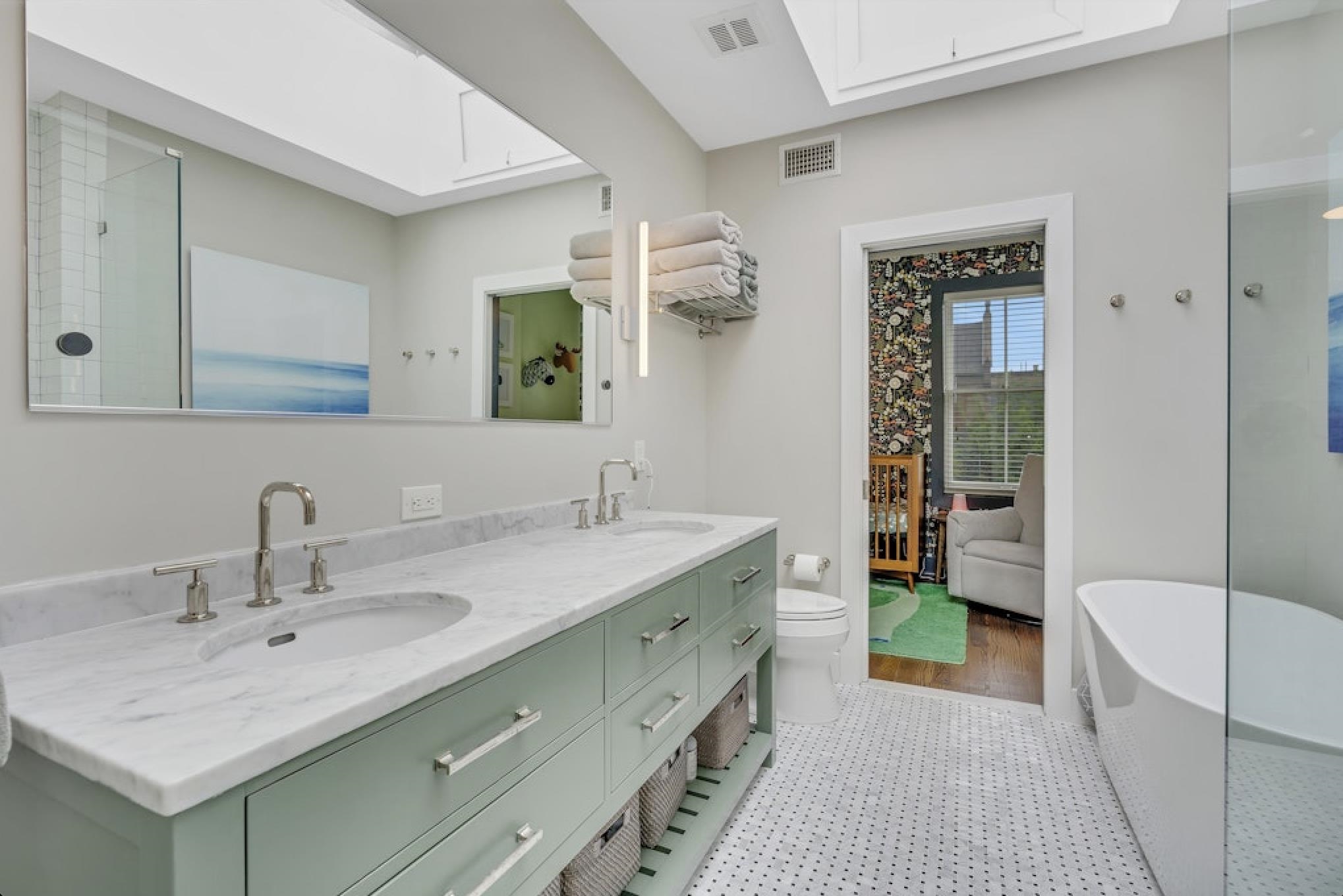 257 2nd St, Jersey City, New Jersey image 24