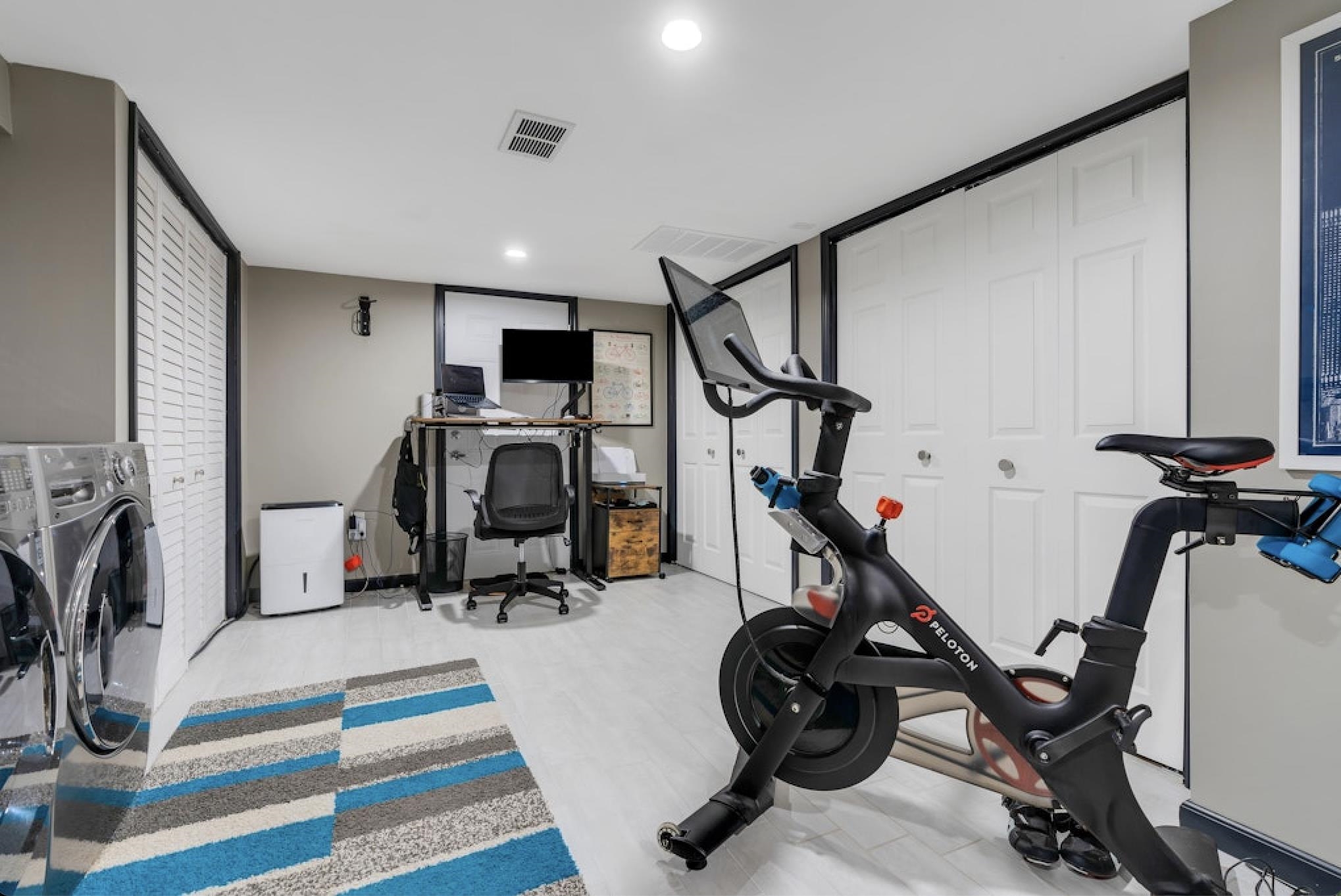 257 2nd St, Jersey City, New Jersey image 32